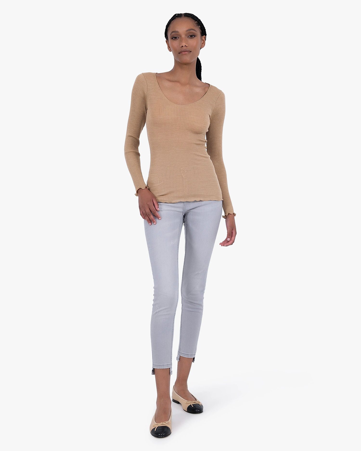 Pleated V-Neck - Camel Merino / Seta
