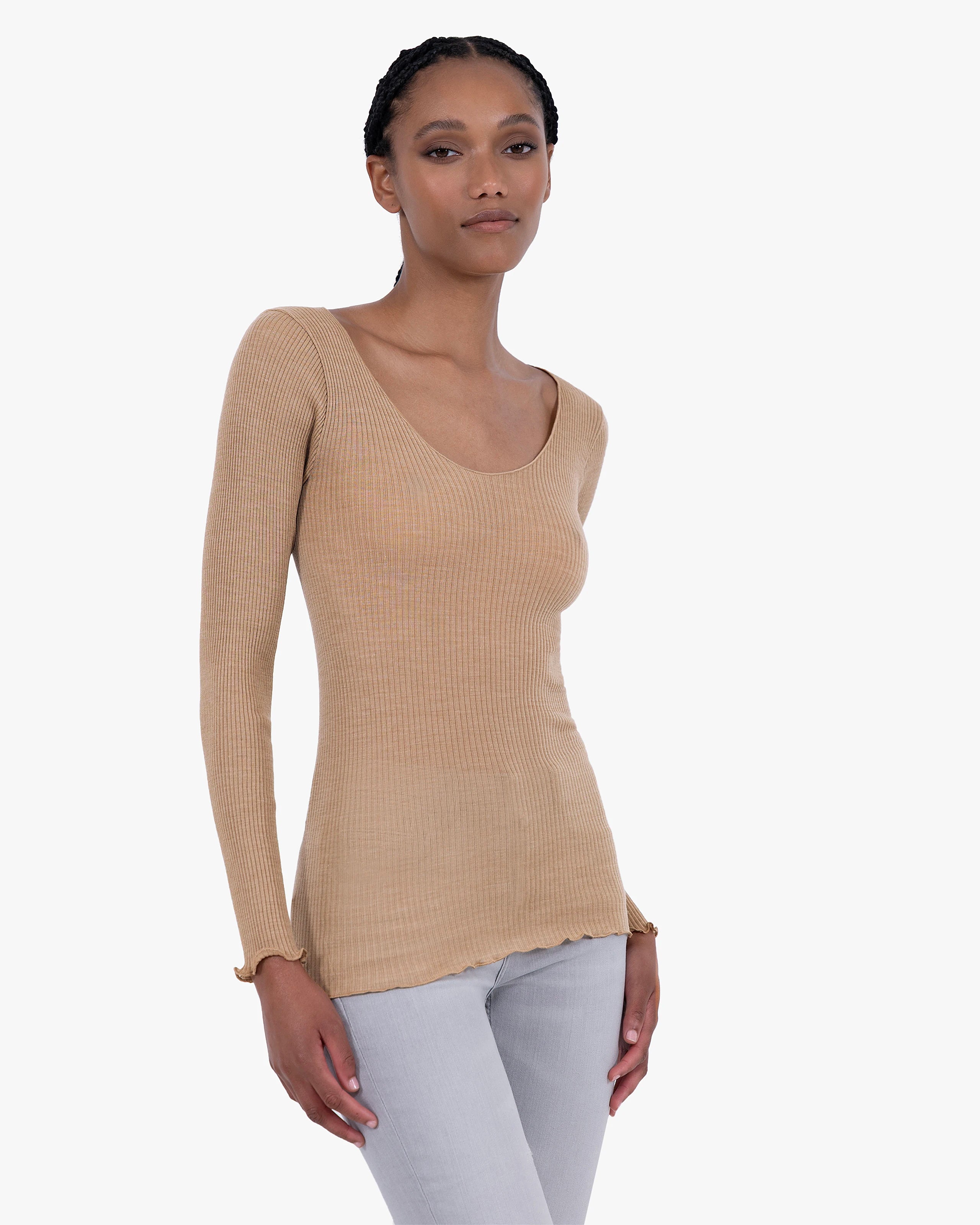 Pleated V-Neck - Camel Merino / Seta