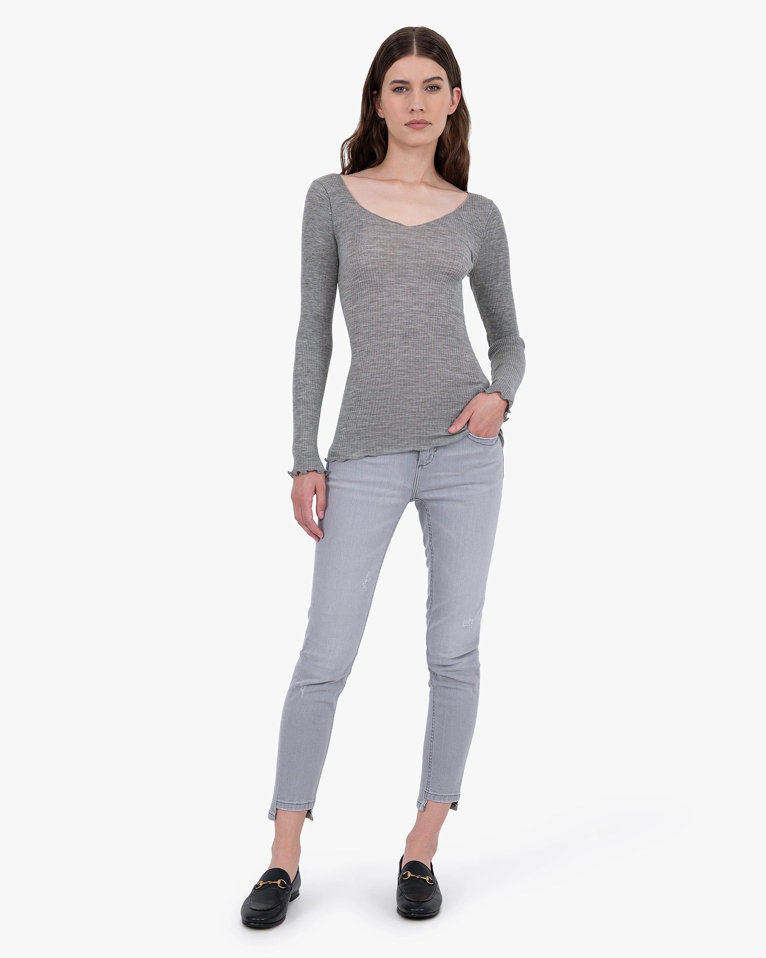 Pleated V-Neck - Grey Merino / Seta