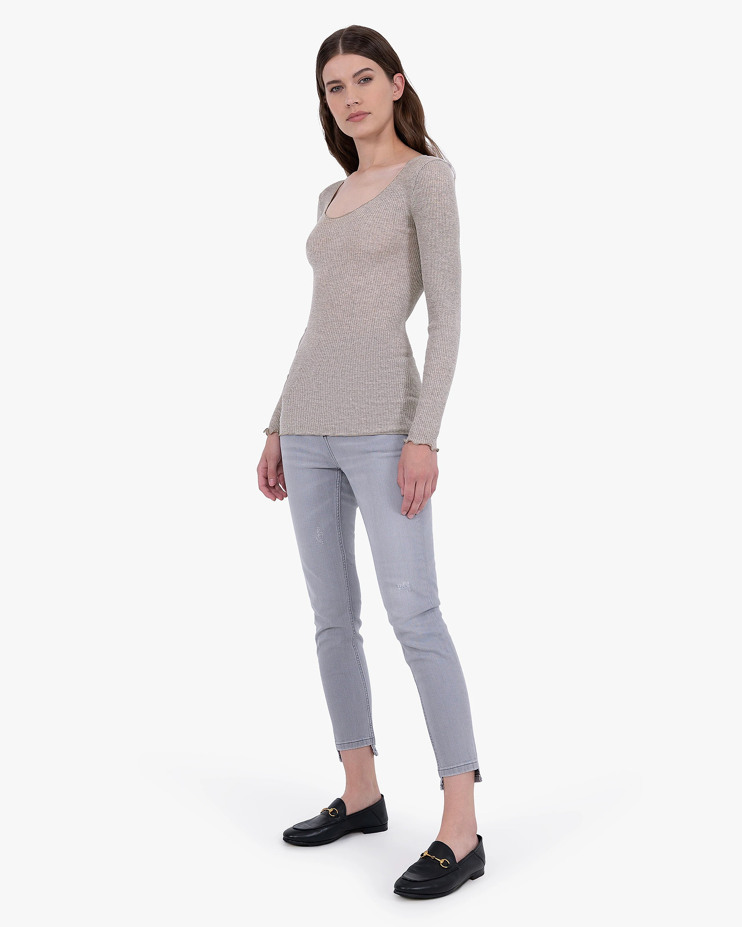 Pleated V-Neck - Walnut Merino / Seta