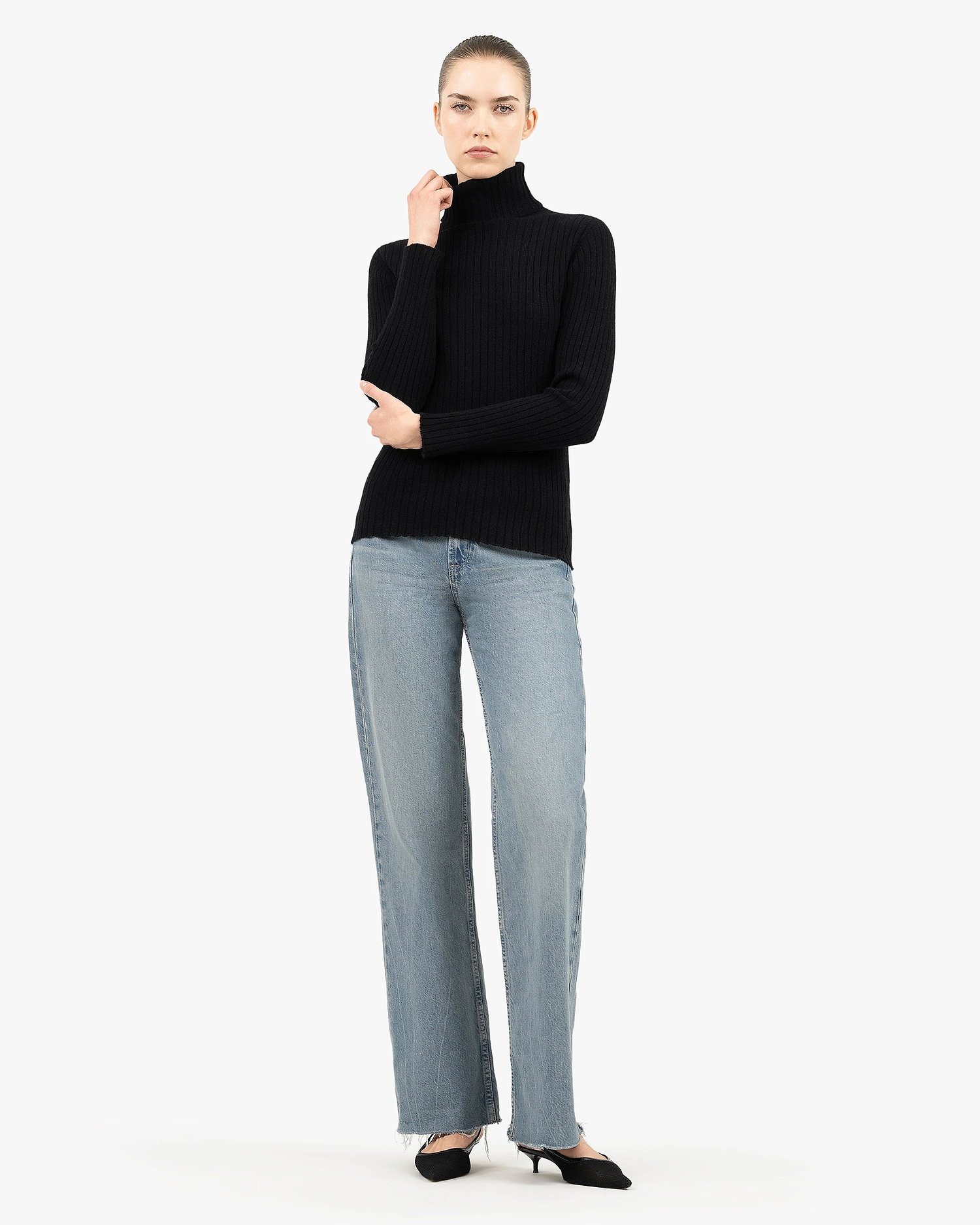 Women's Brera Turtleneck Sweater - Black Cashmere