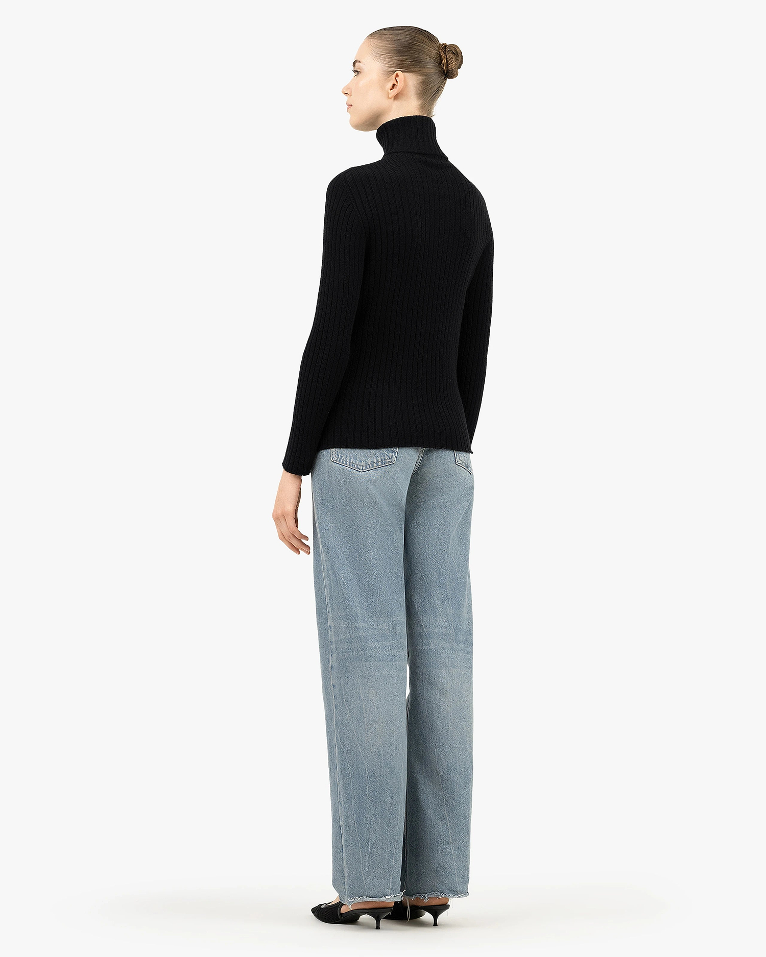 Women's Brera Turtleneck Sweater - Black Cashmere