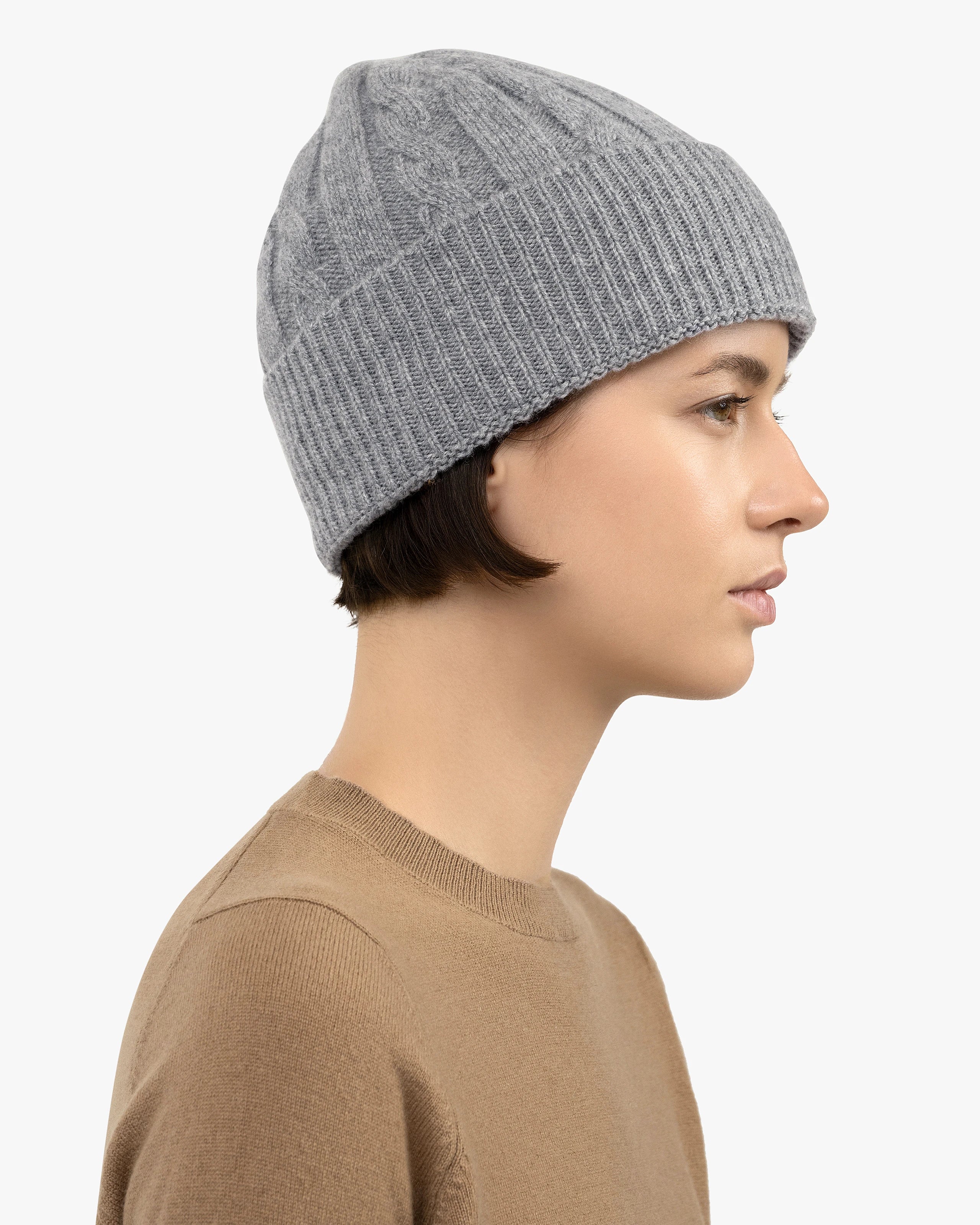 Women's Cable Knit Hat - Medium Grey Cashmere