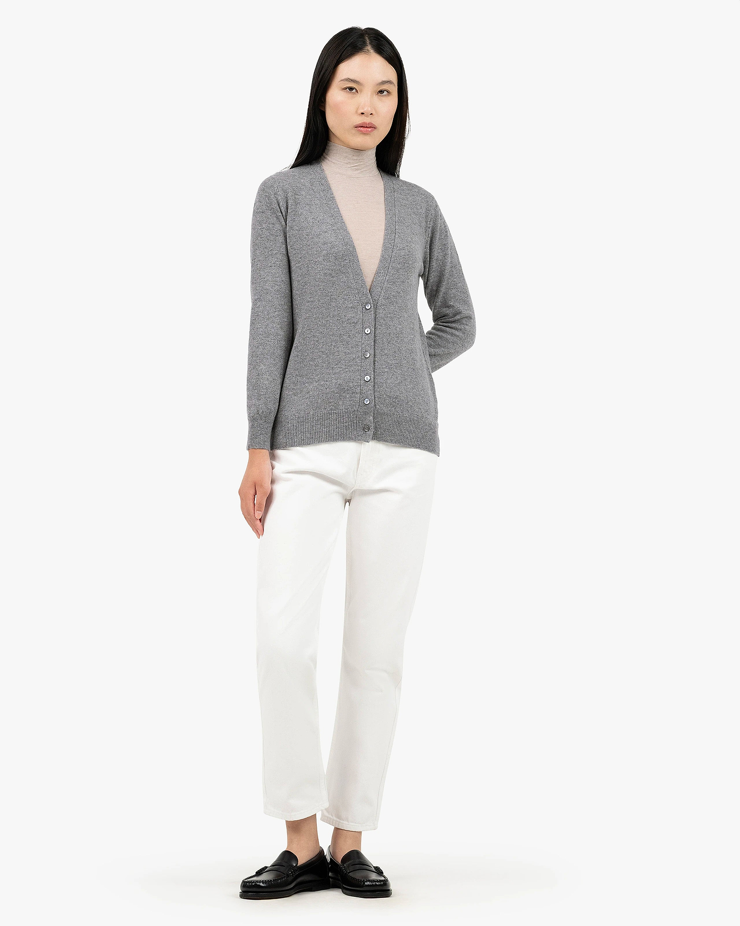 Women's Essential V-Neck Cardigan - Medium Grey Cashmere