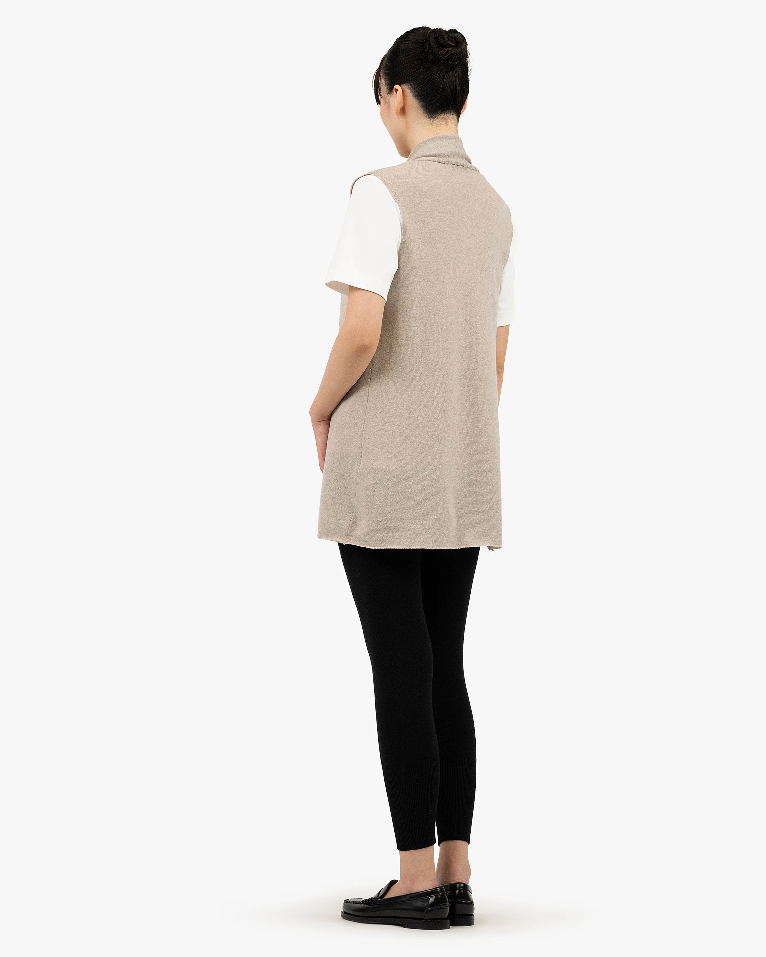 Essential Sleeveless Cardigan - Beige Cashmere