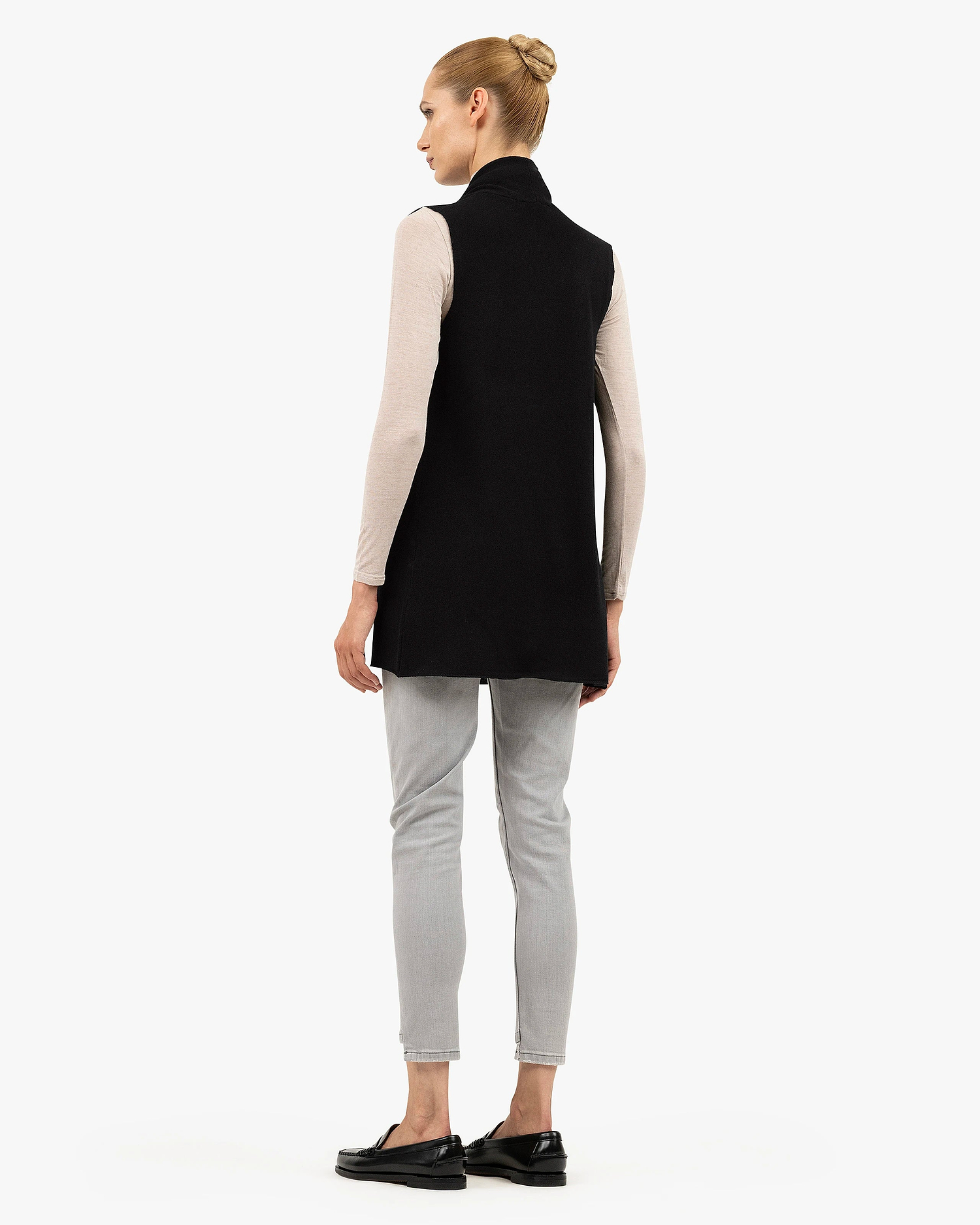 Essential Sleeveless Cardigan - Black Cashmere
