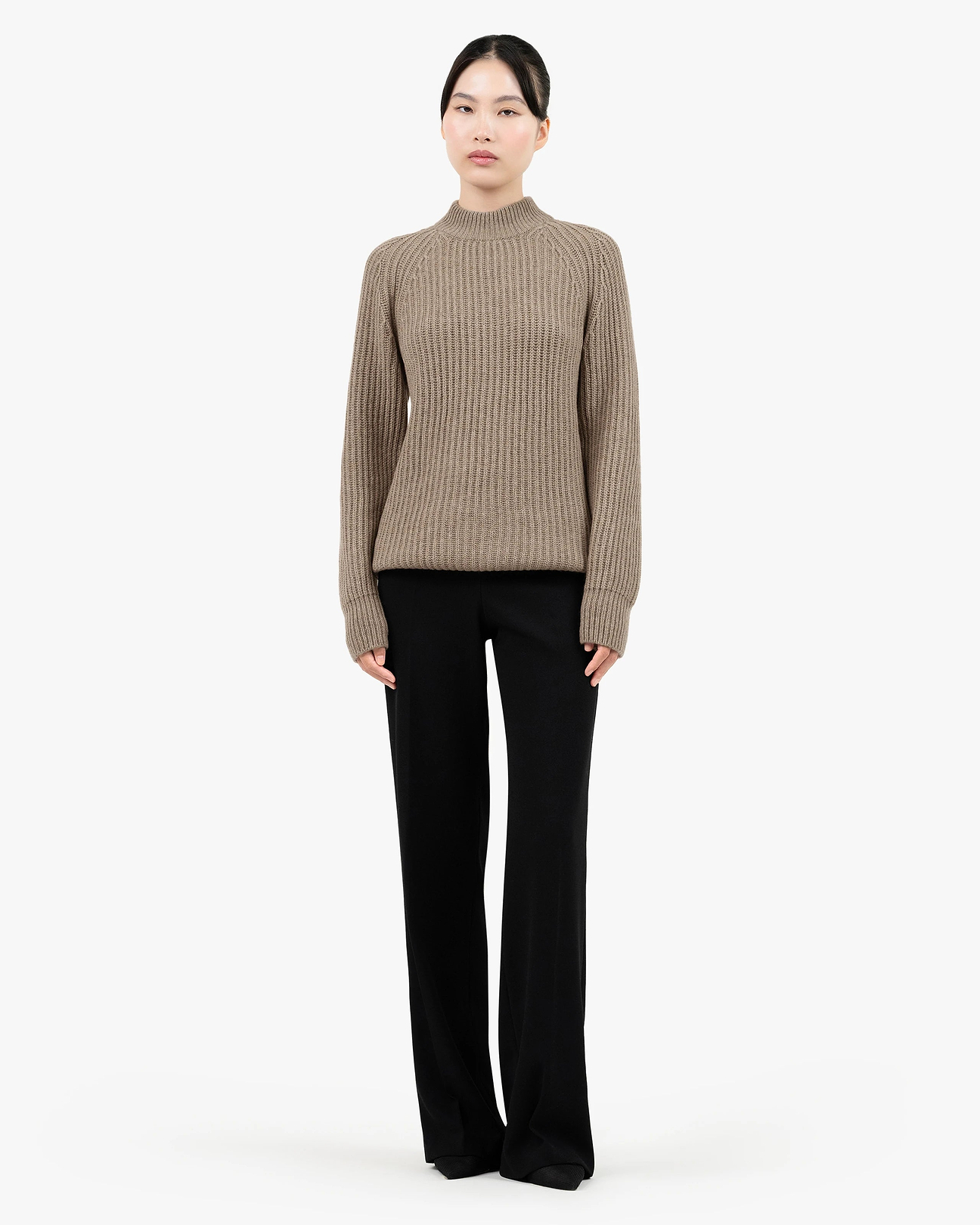 Celerina Cashmere Crew Neck Sweater - Taupe | MaisonCashmere