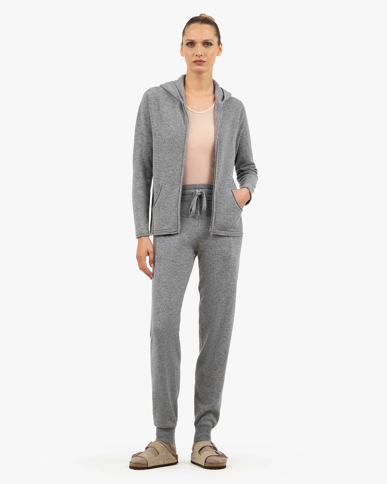 Women's Salò Zip Cashmere Hoodie - Medium Grey | MaisonCashmere Women's Salò Zip Cashmere Hoodie - Medium Grey | MaisonCashmere