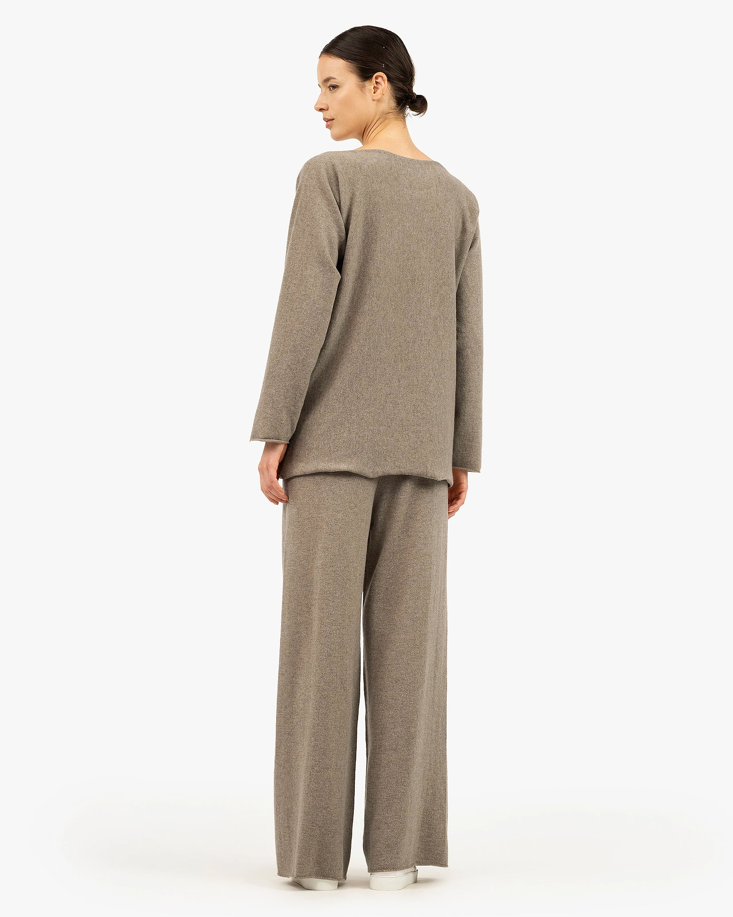 Chaillot Boat Neck Sweater - Taupe Cashmere