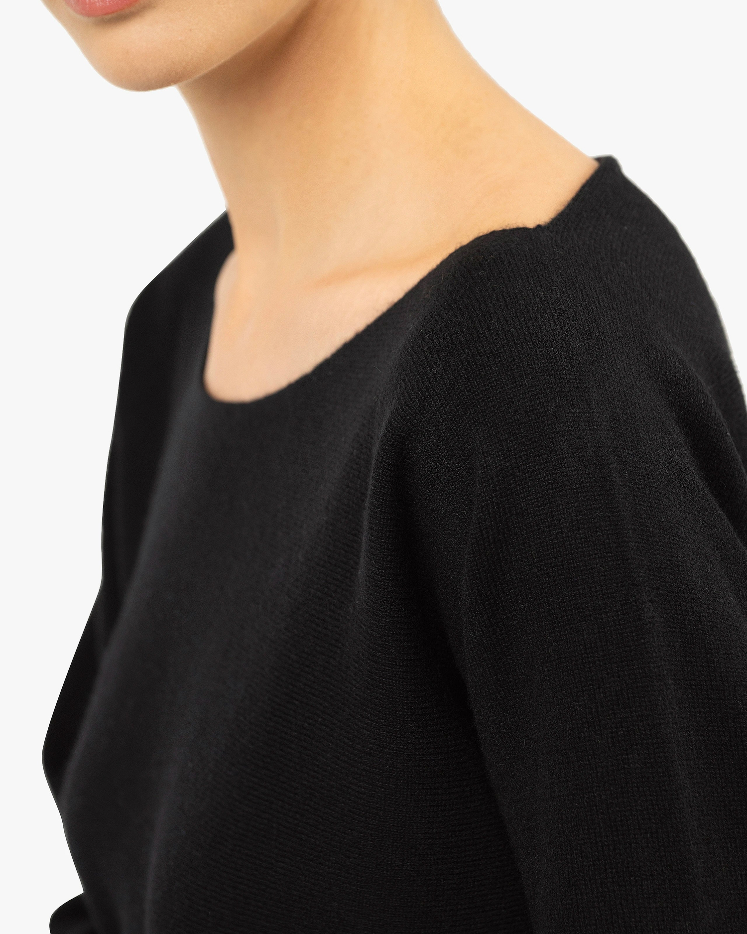 Chaillot Boat Neck Sweater - Black Cashmere