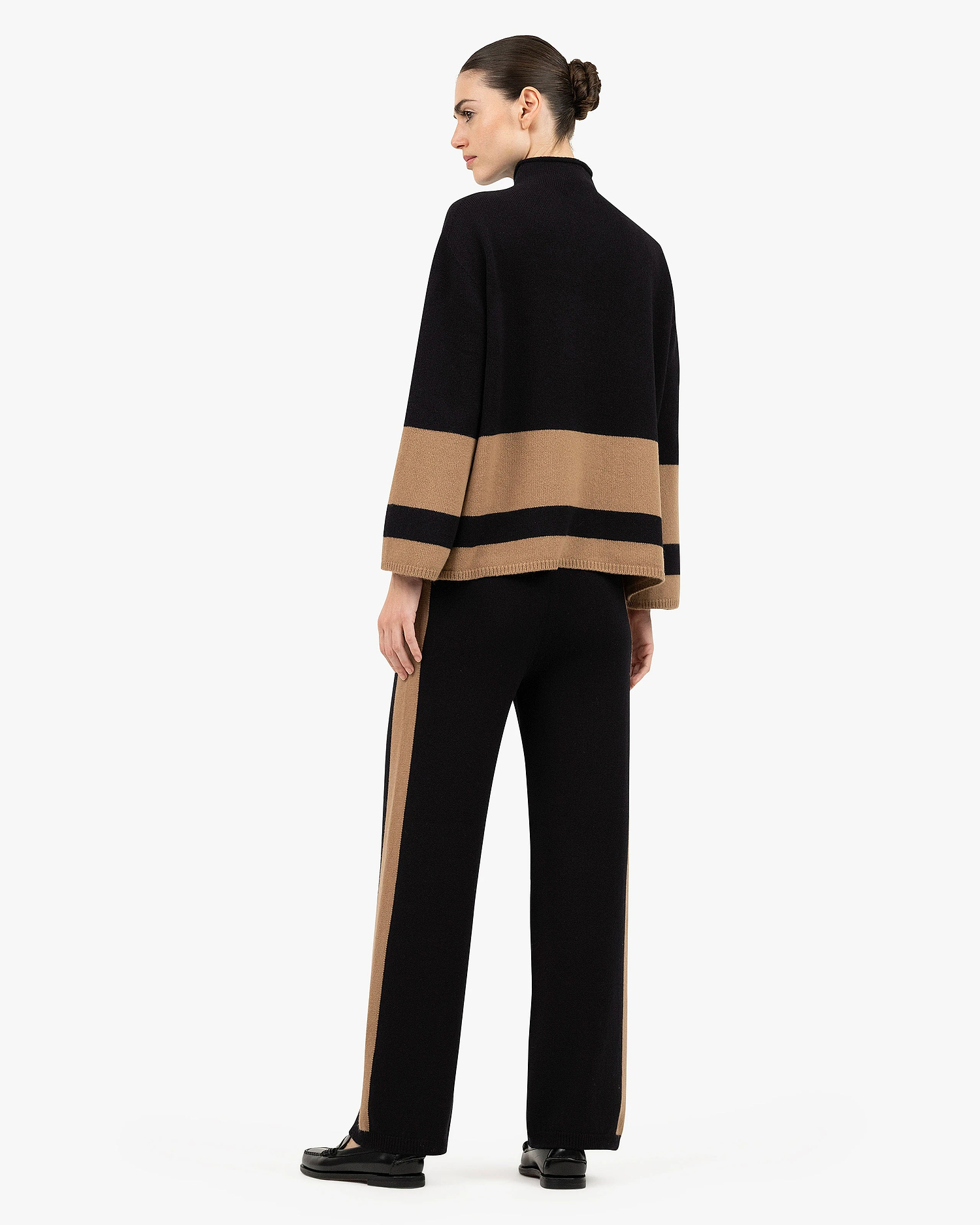 Cortona Mock Neck Sweater - Black Cashmere