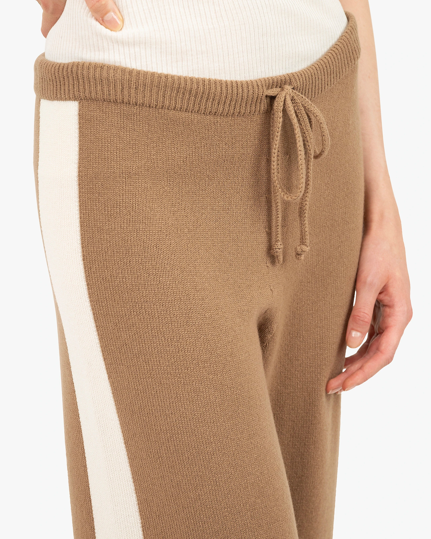 Women's Cortona Sweatpants - Camel Cashmere