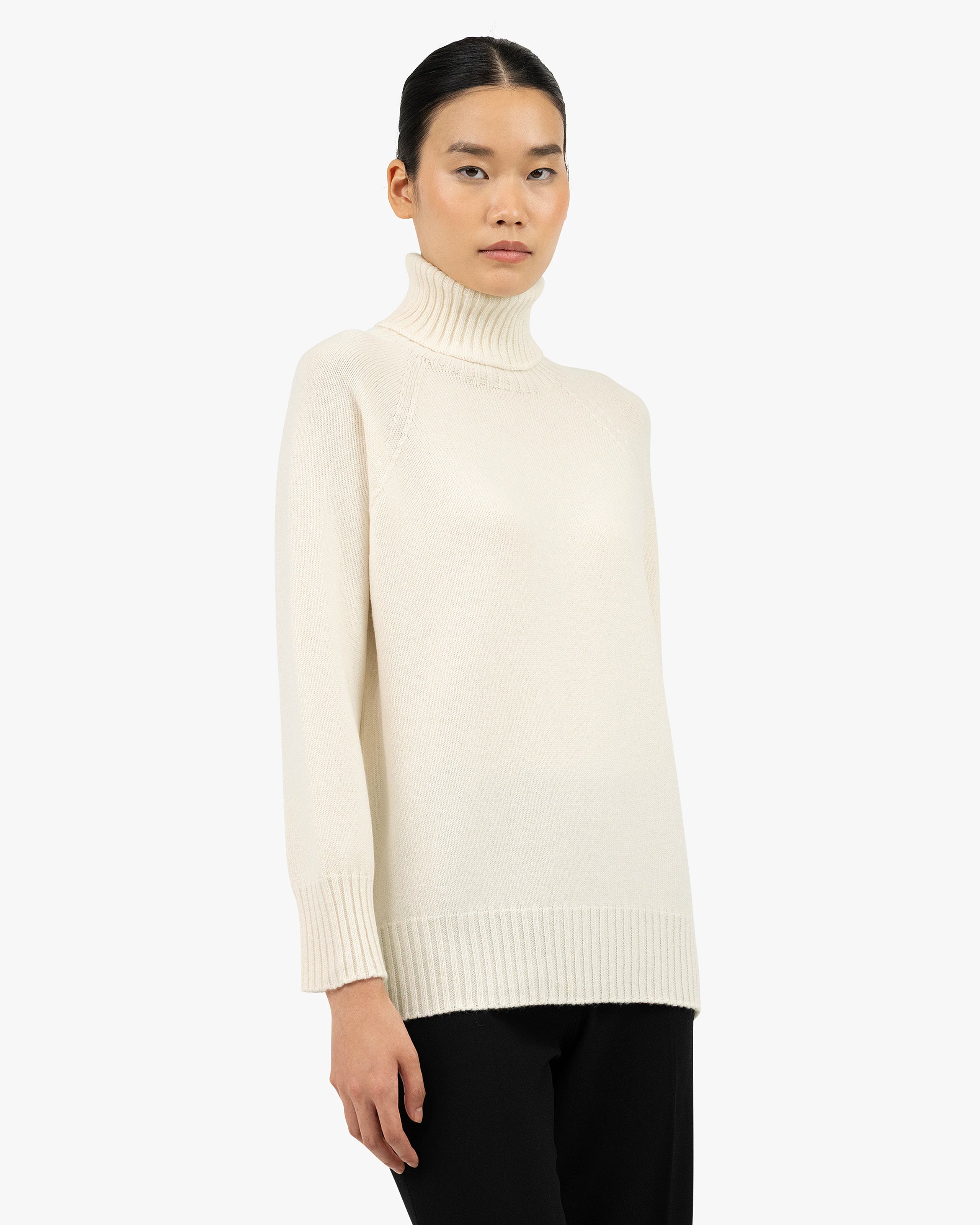 Women's Cortona Turtleneck Sweater - White Cashmere