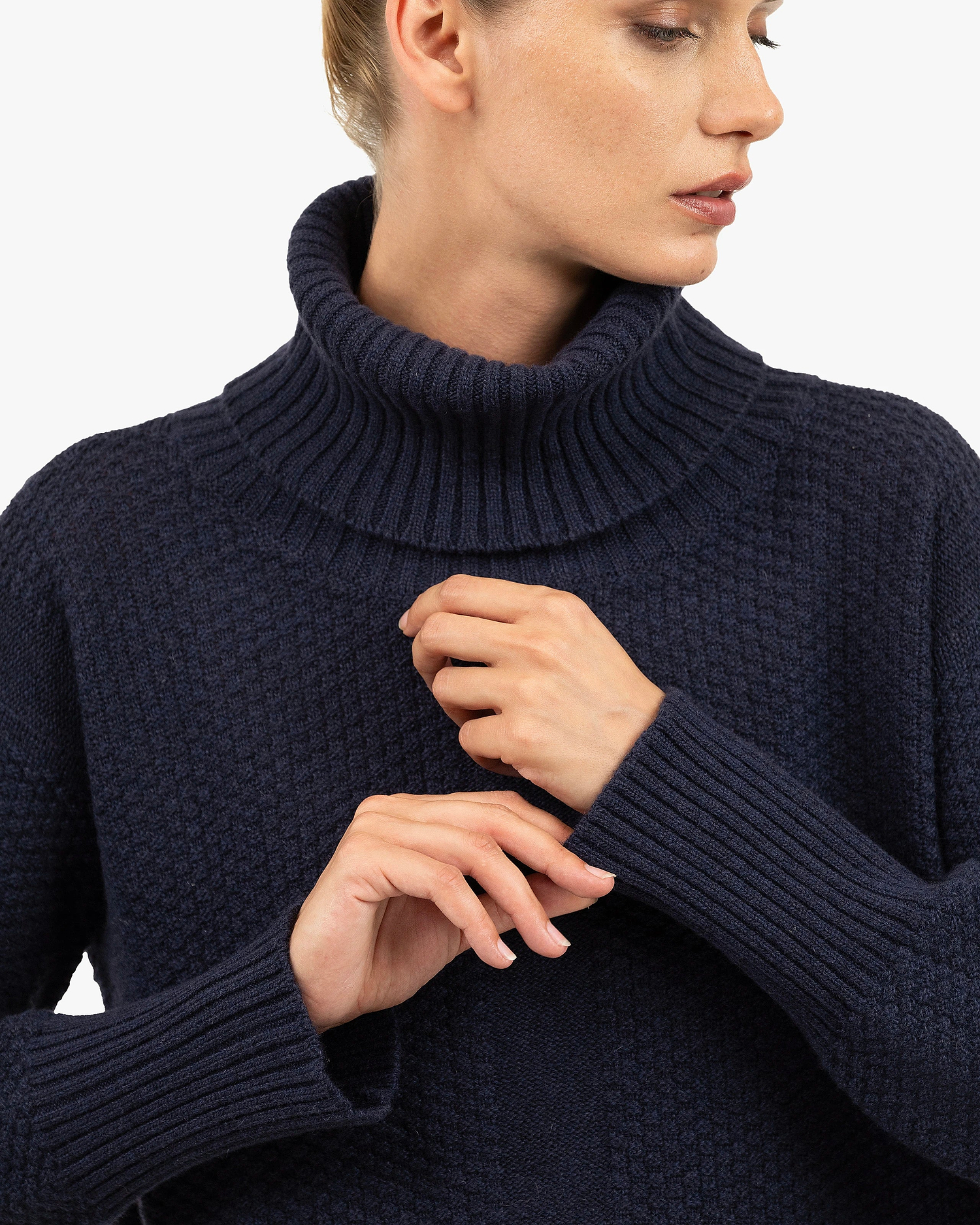 Women's Dalmar Turtleneck Sweater - Blue Merino / Cashmere