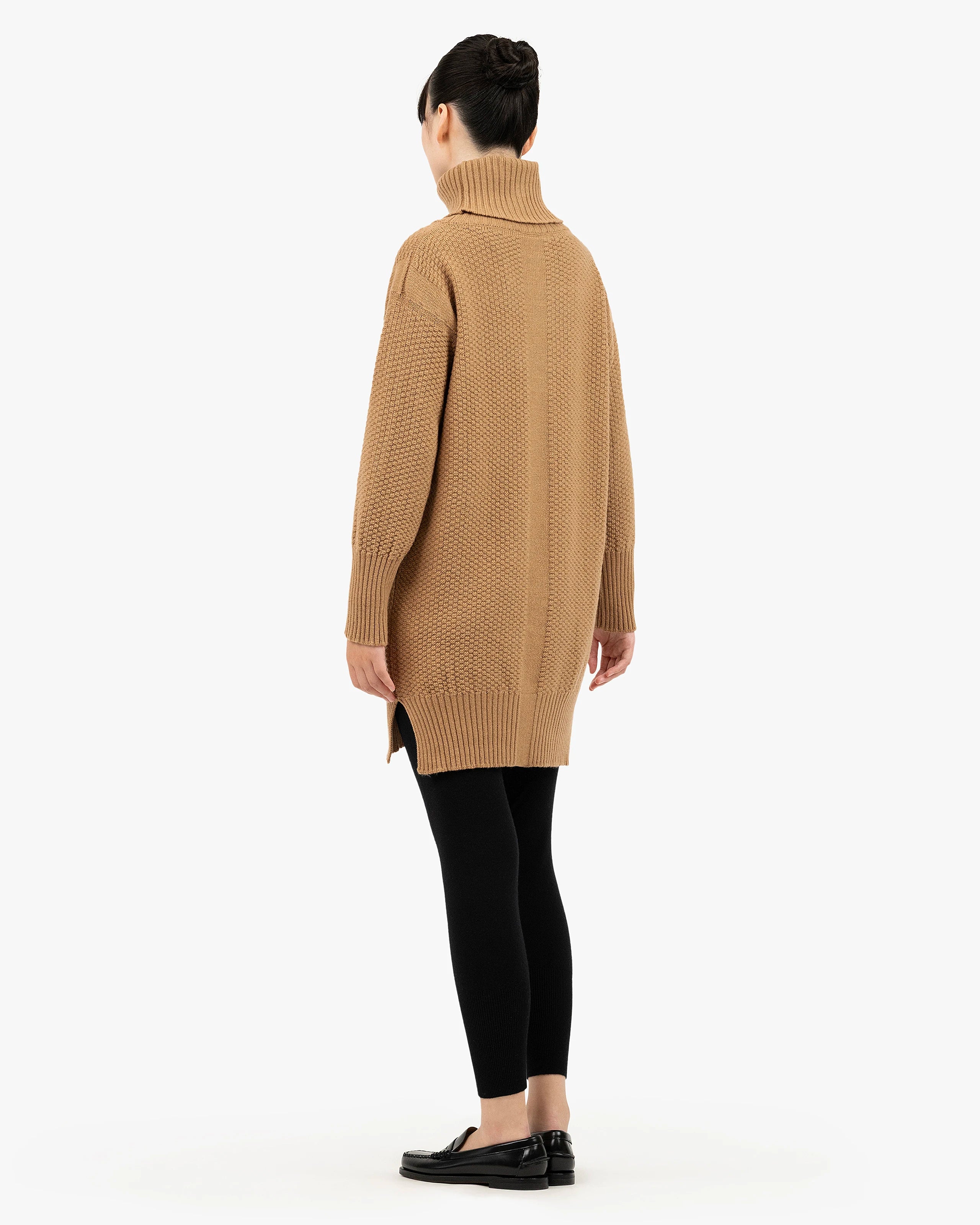 Women's Dalmar Turtleneck Sweater - Camel Merino / Cashmere