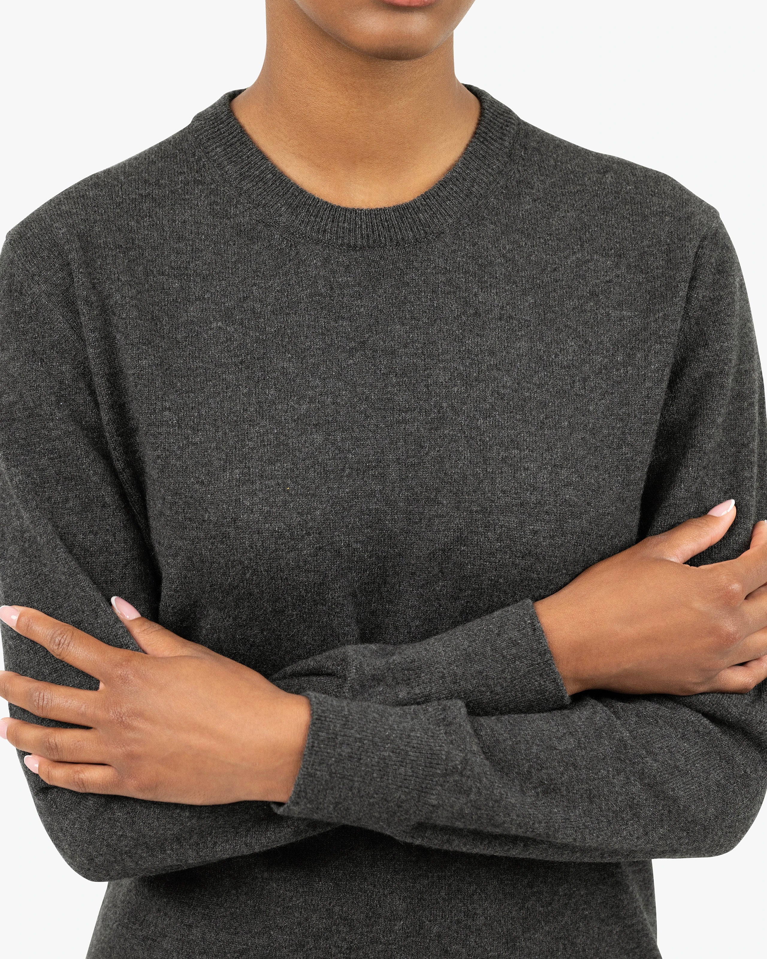Essential Boyfriend Sweater - Charcoal Cashmere