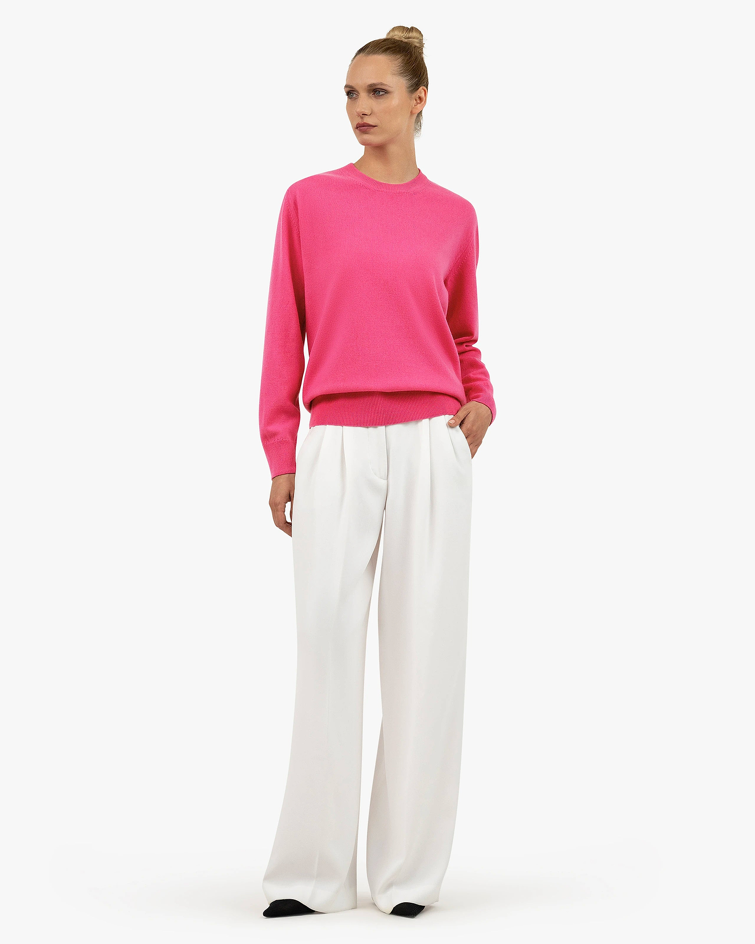 Essential Boyfriend Sweater - Fuchsia Cashmere