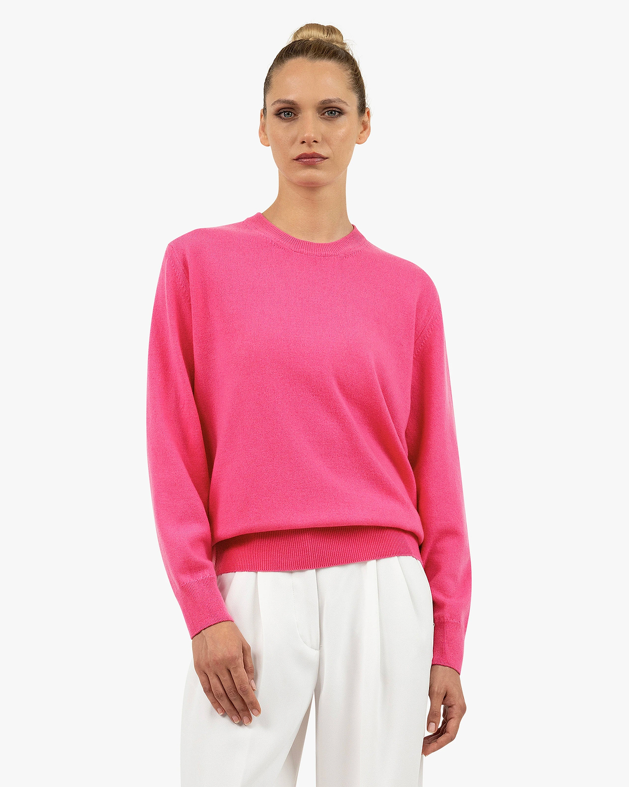 Women's Essential Cashmere Boyfriend Sweater - Fuchsia
