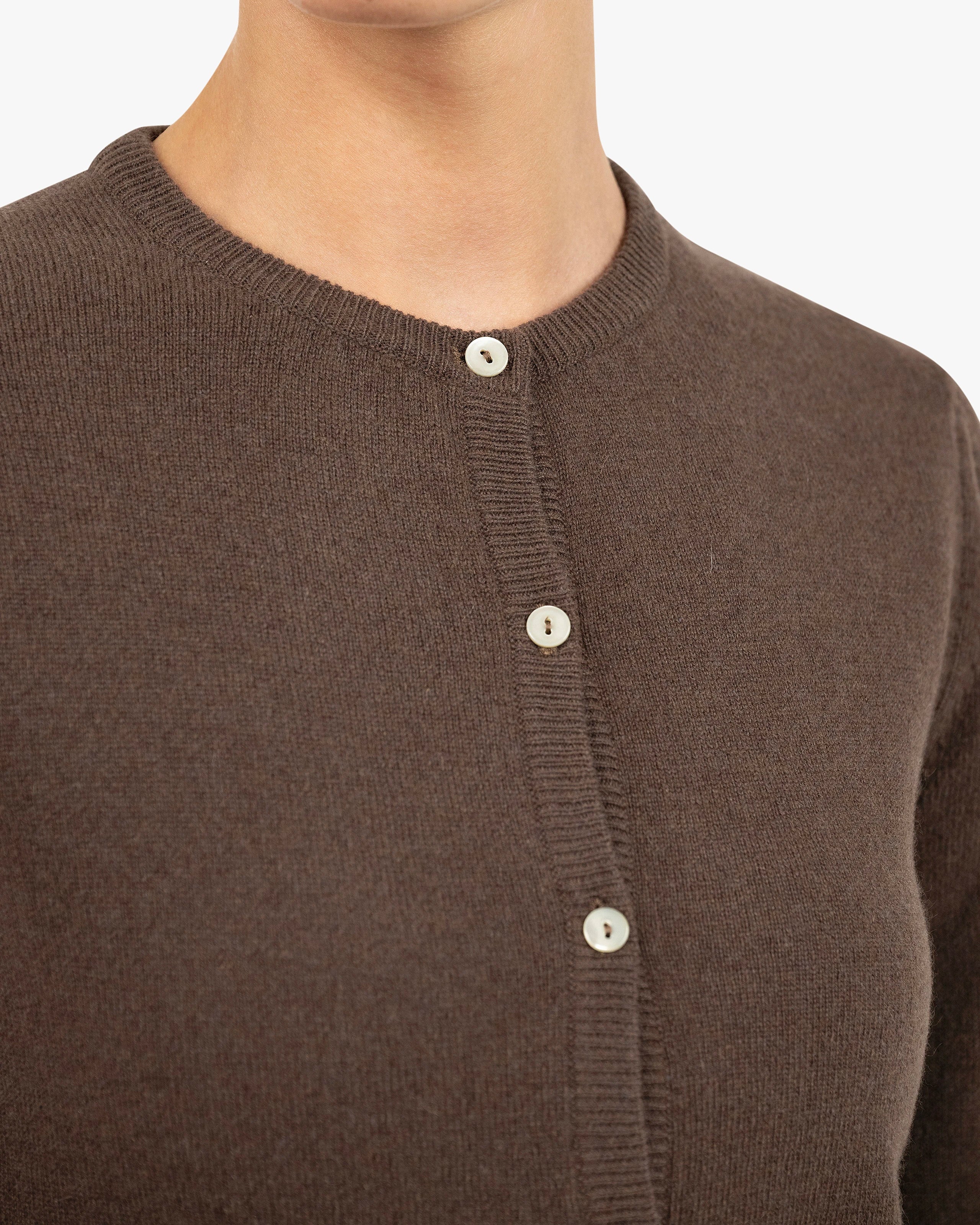 Essential Crew Neck Cardigan - Brown Cashmere