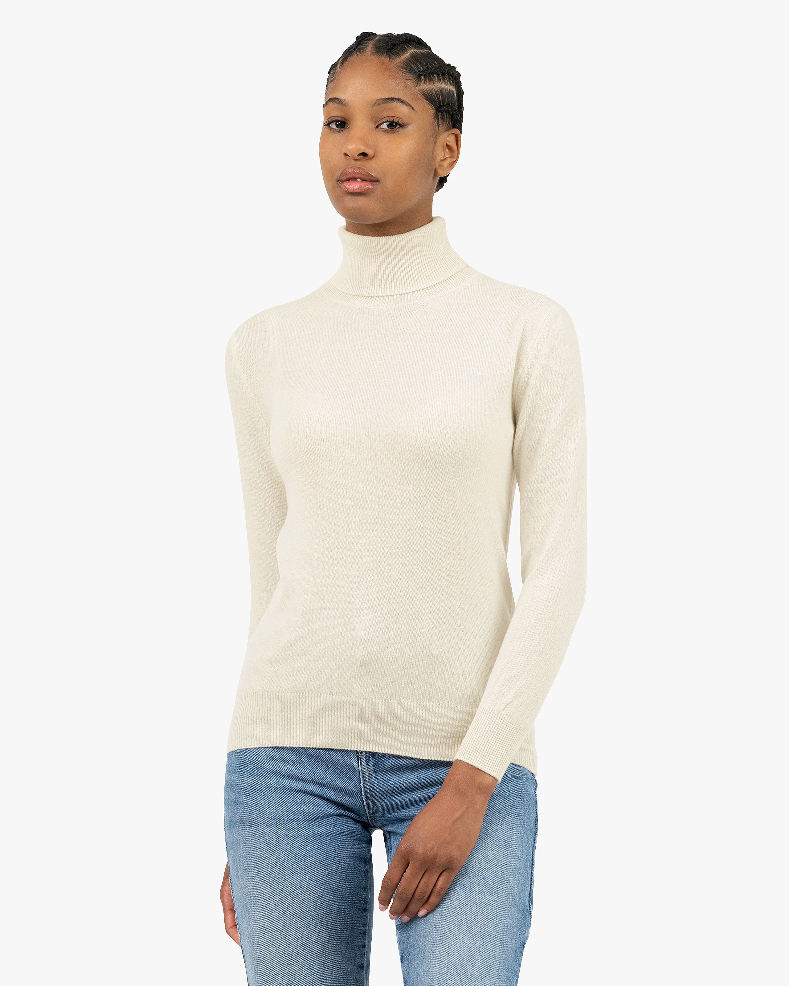 Women's Essential Turtleneck Sweater - White Cashmere
