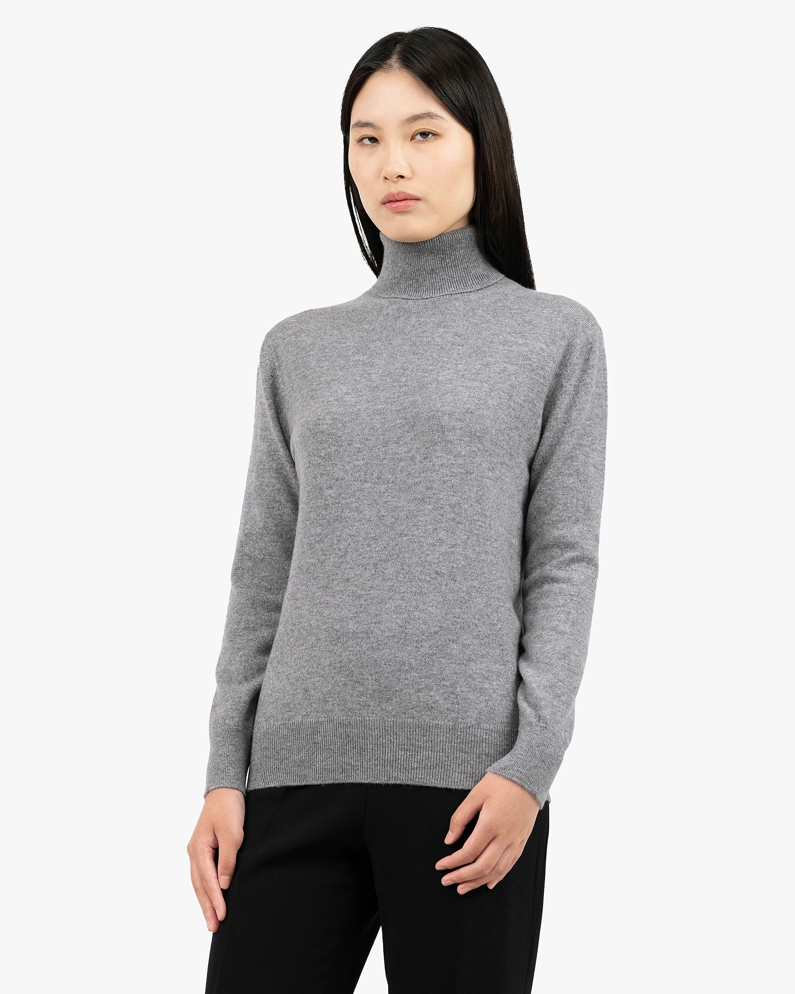 Women's Essential Cashmere Turtleneck Sweater - Medium Grey