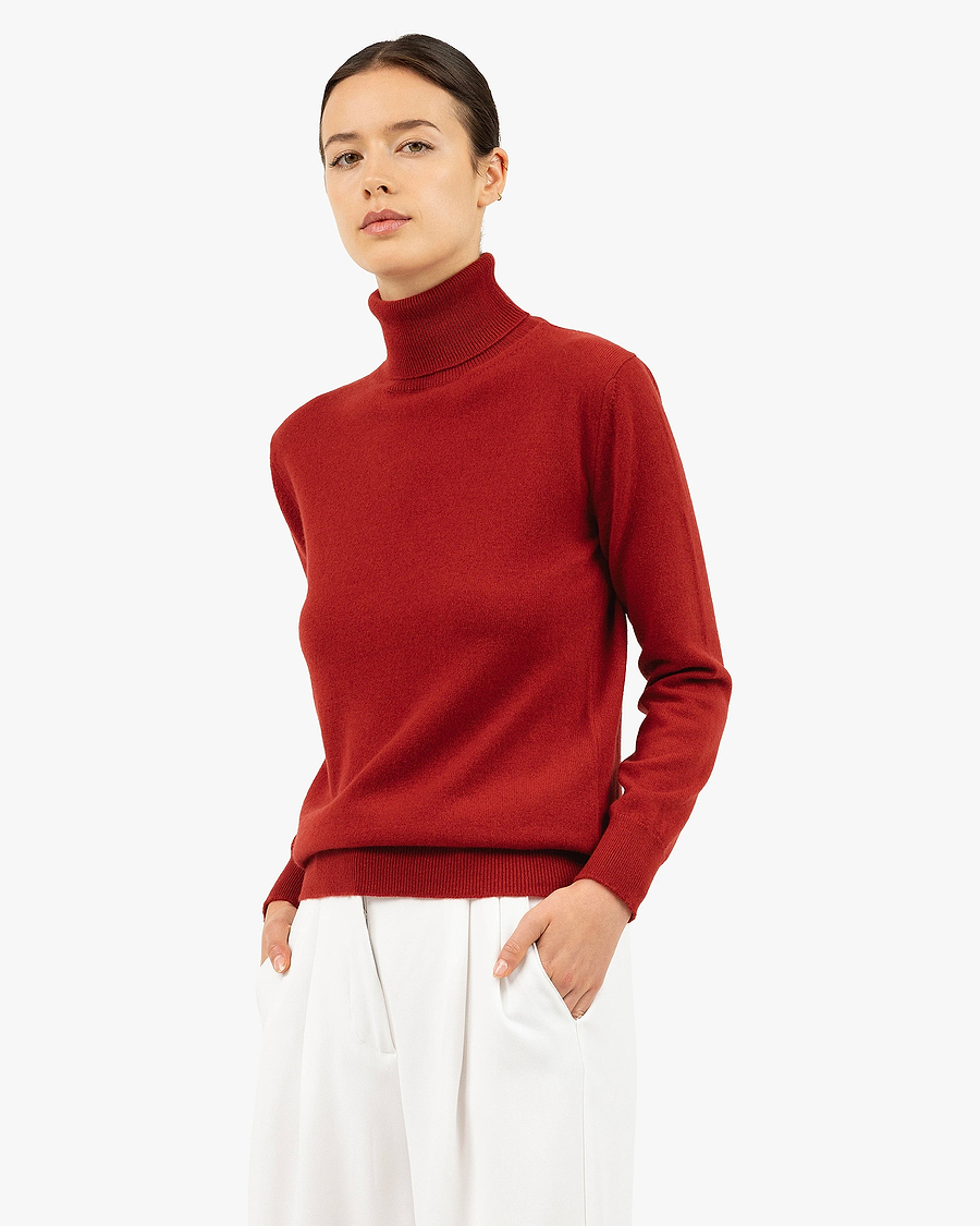 Women's Essential Turtleneck Sweater - Red Cashmere