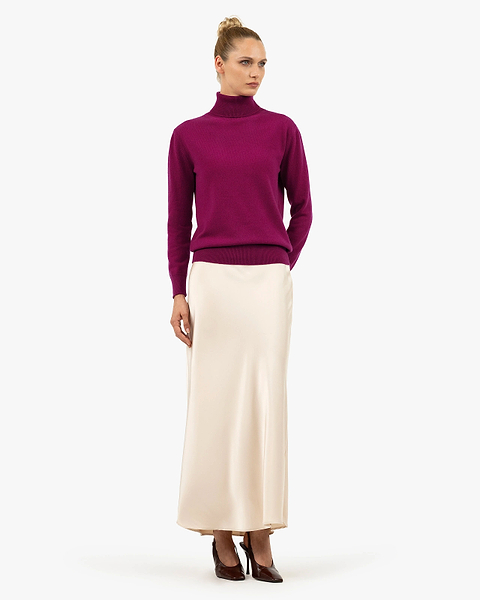 Women's Essential Turtleneck Sweater - Magenta Cashmere