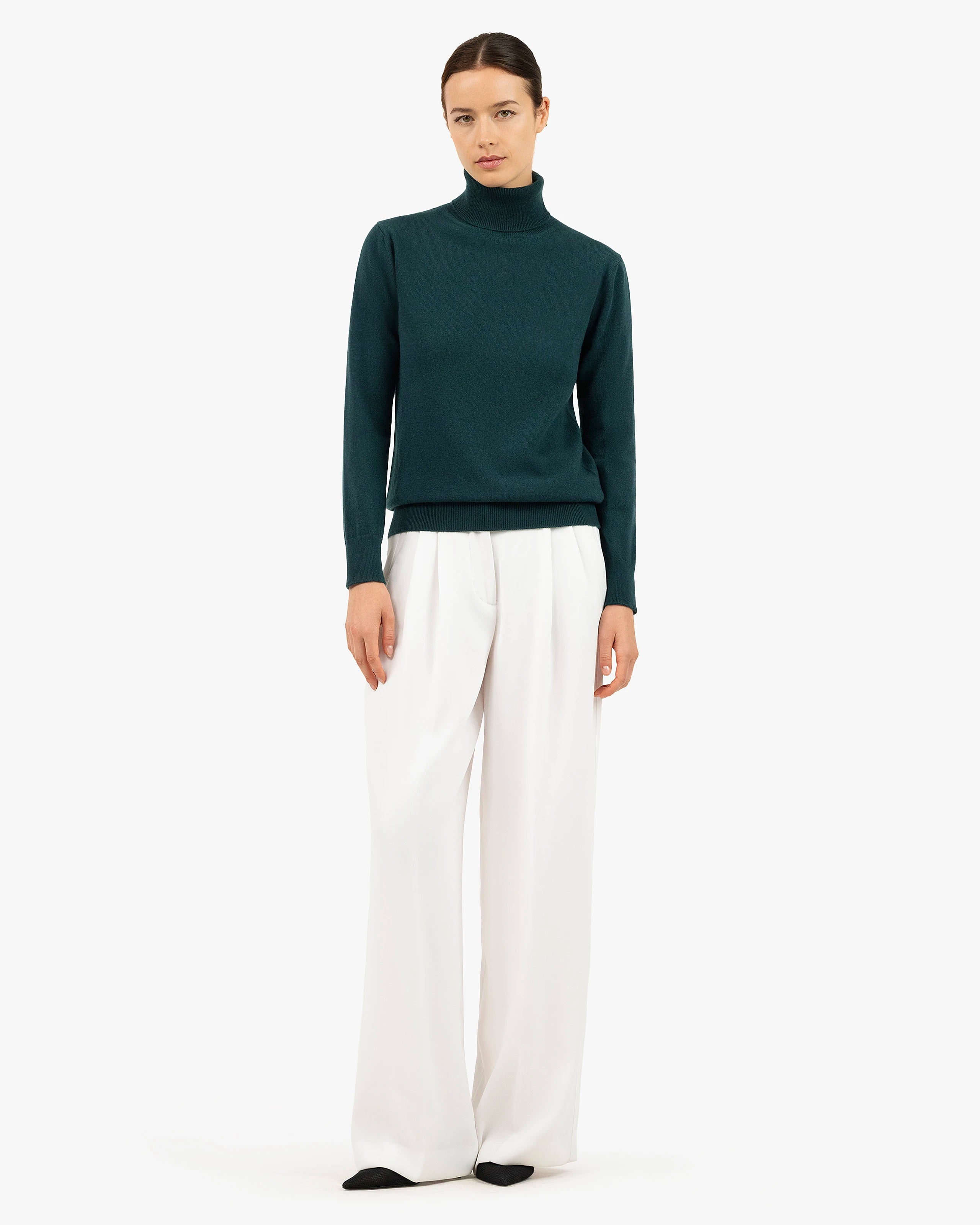 Women's Essential Turtleneck Sweater - Green Cashmere
