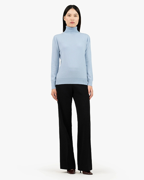 Women's Essential Turtleneck Sweater - Light Blue Cashmere