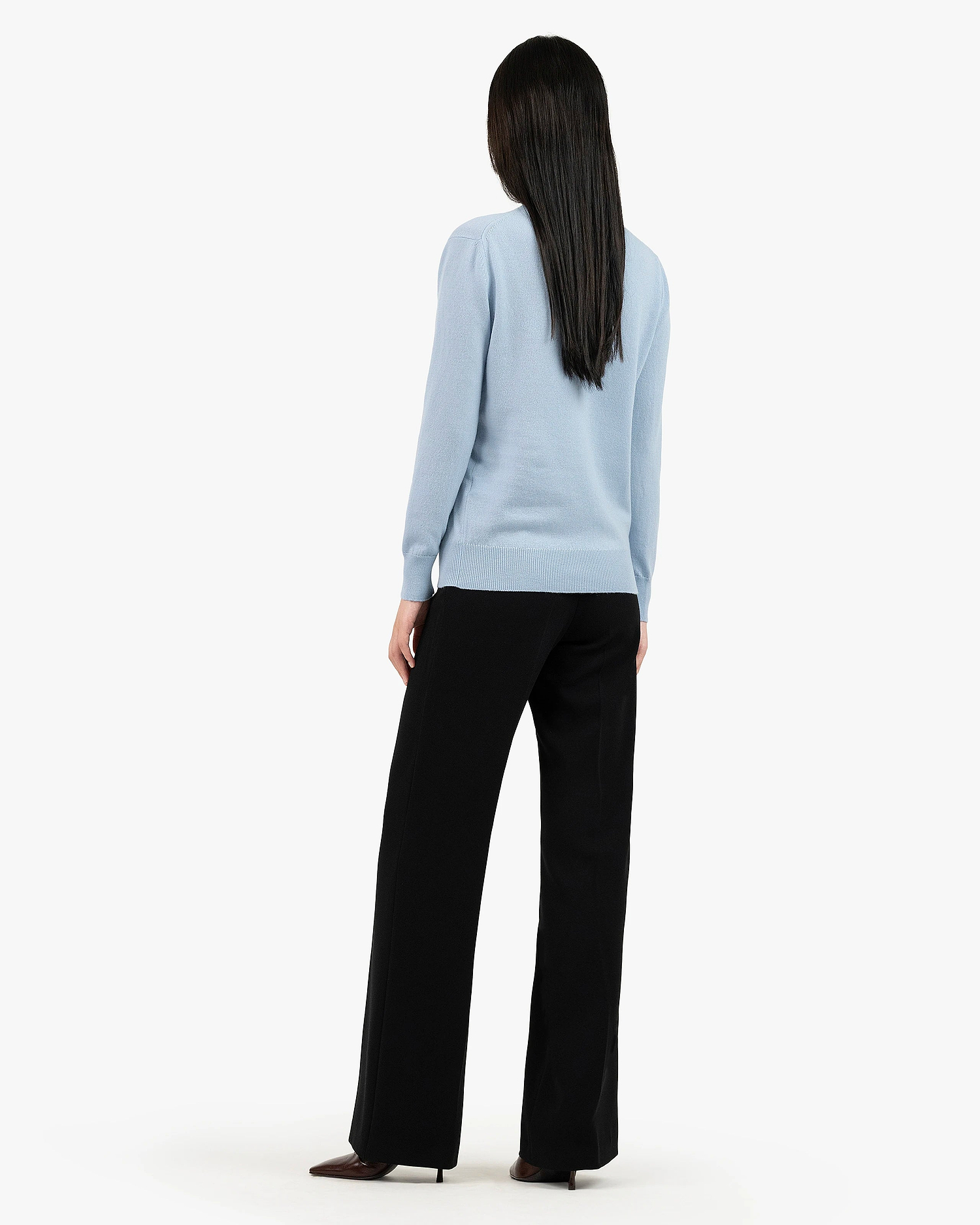 Women's Essential Turtleneck Sweater - Light Blue Cashmere