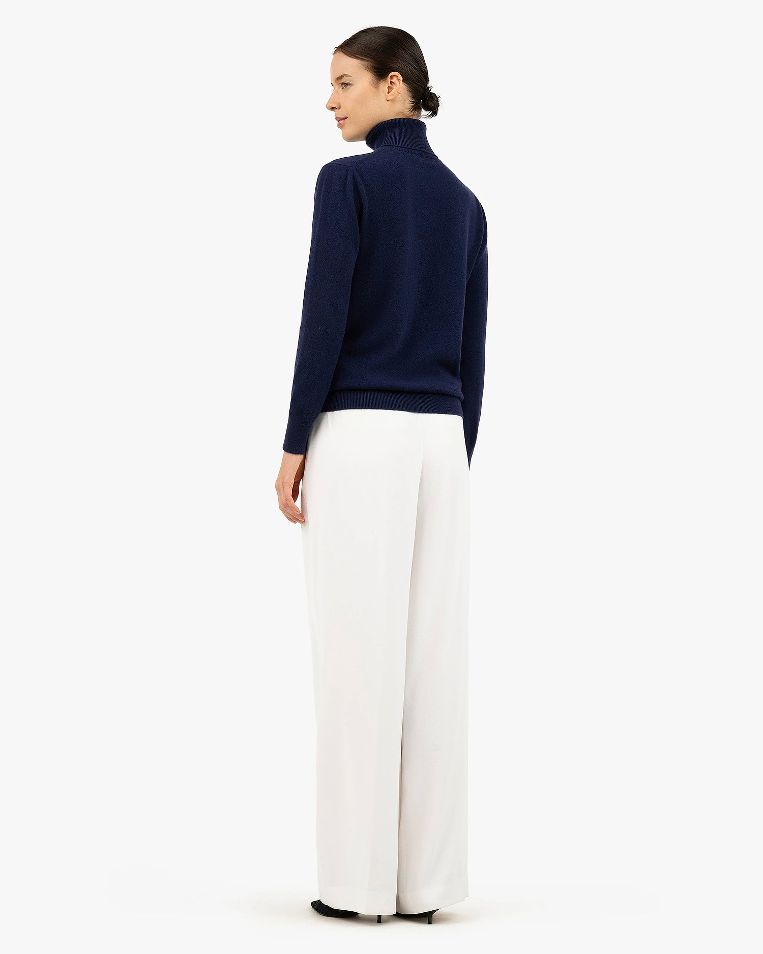 Women's Essential Turtleneck Sweater - Blue Cashmere