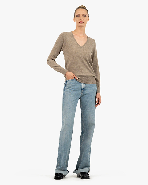 Women's Essential V-Neck Sweater - Taupe Cashmere