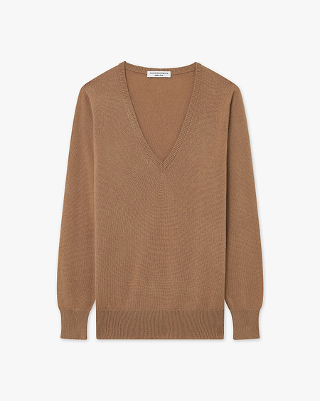 Women's Essential V-Neck Sweater - Camel Cashmere