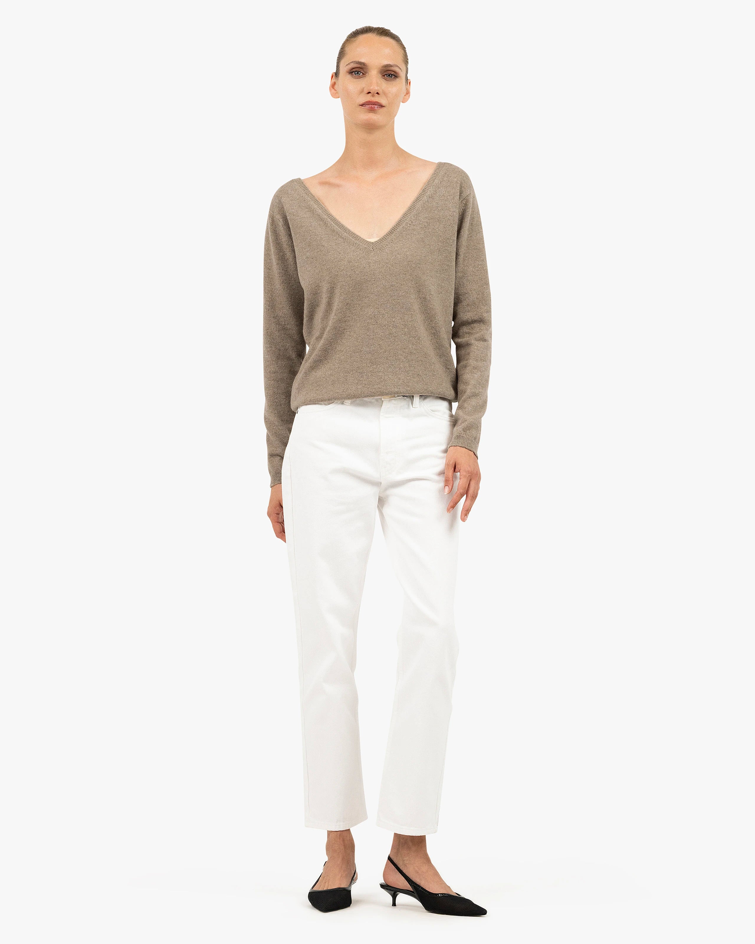 Essential Wide V-Neck Sweater - Taupe Cashmere
