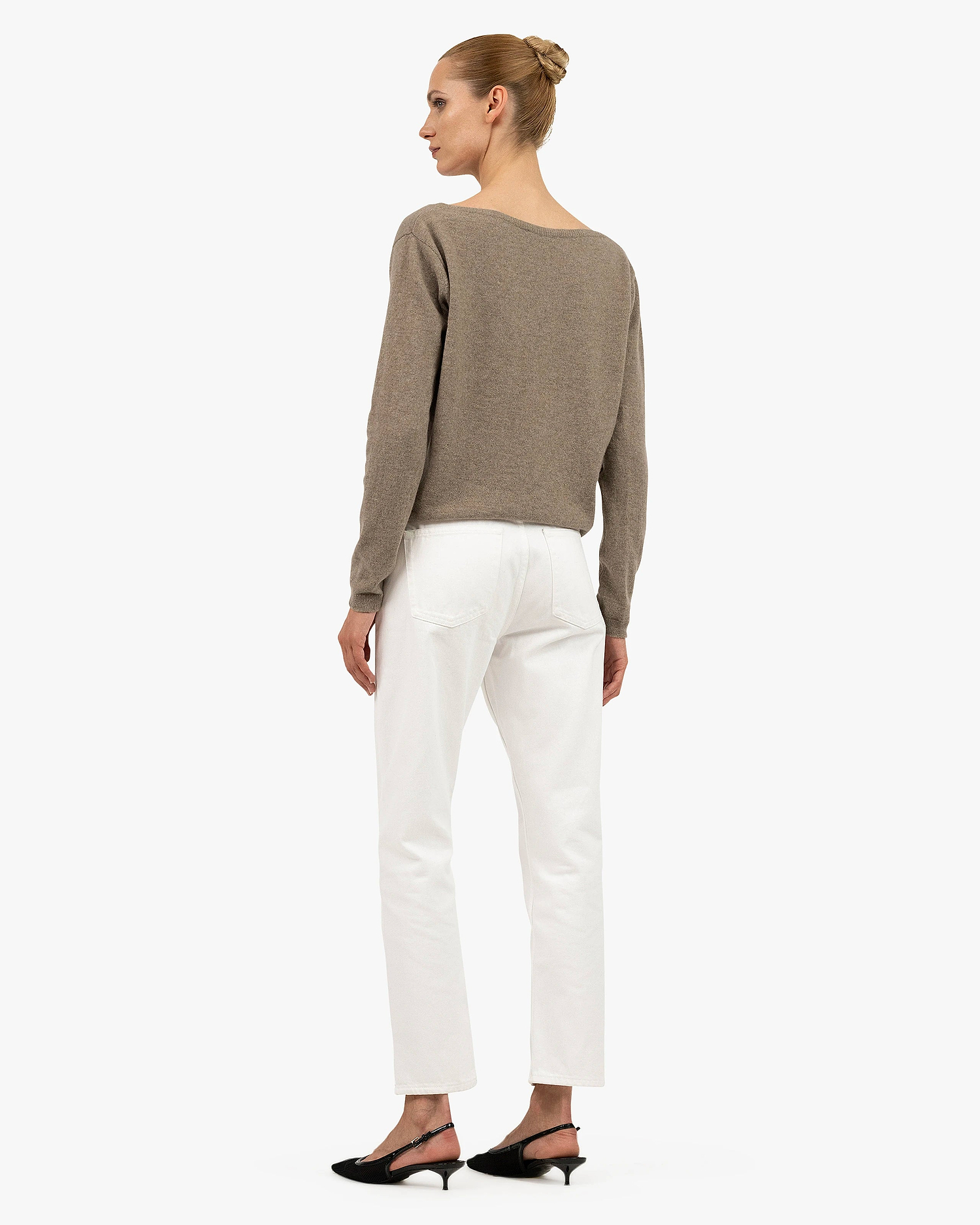 Essential Wide V-Neck Sweater - Taupe Cashmere