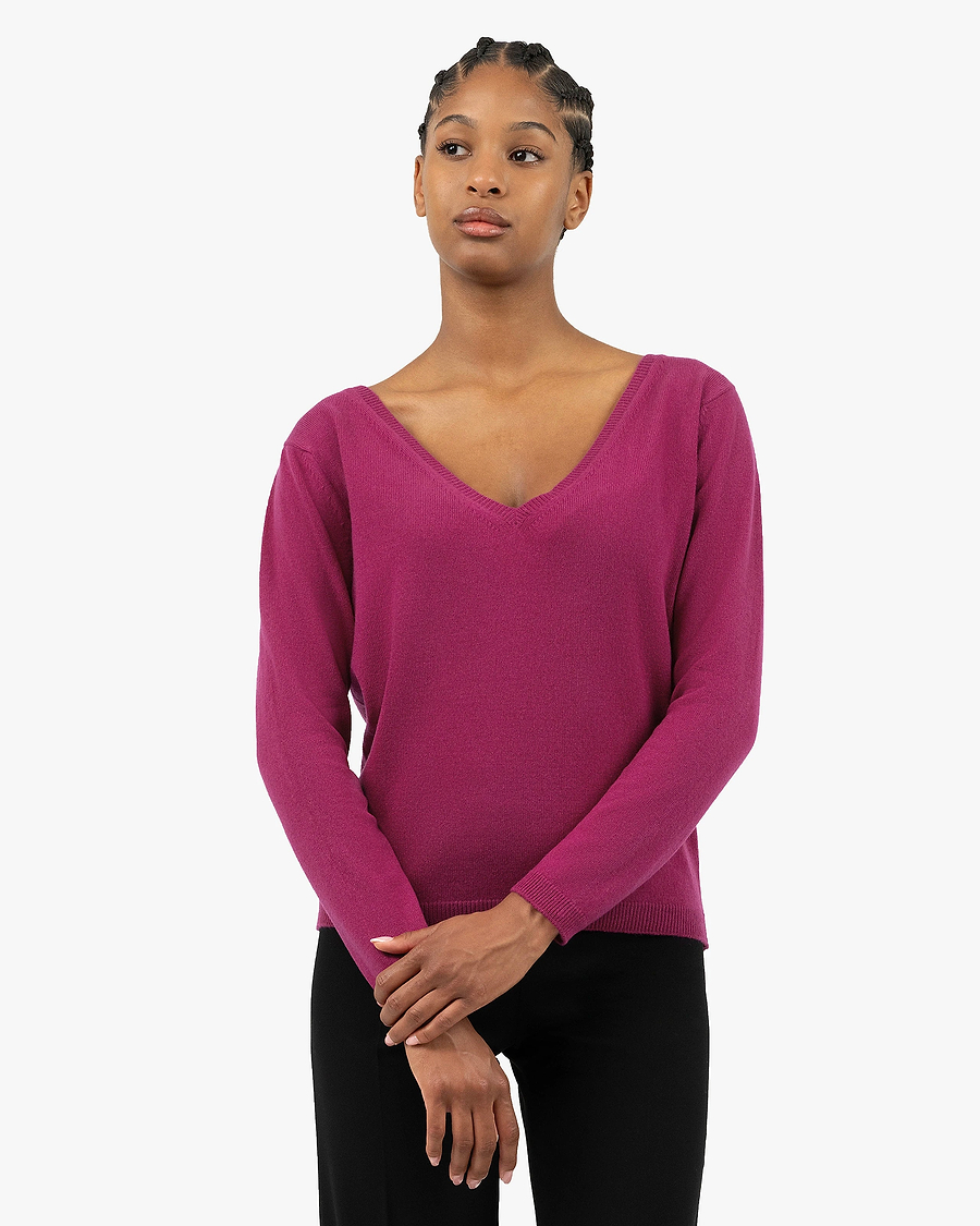 Essential Wide V-Neck Sweater - Magenta Cashmere