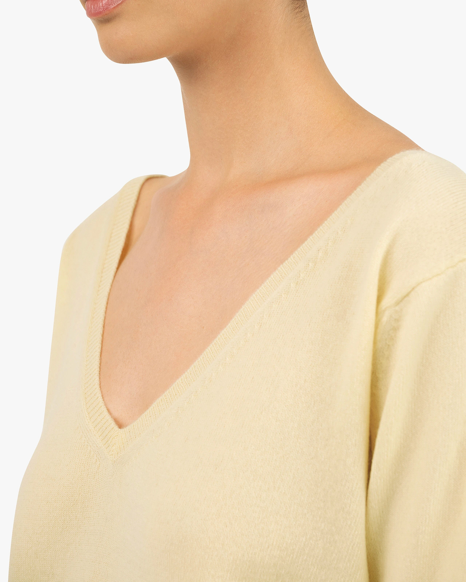 Essential Wide V-Neck Sweater - Yellow Cashmere