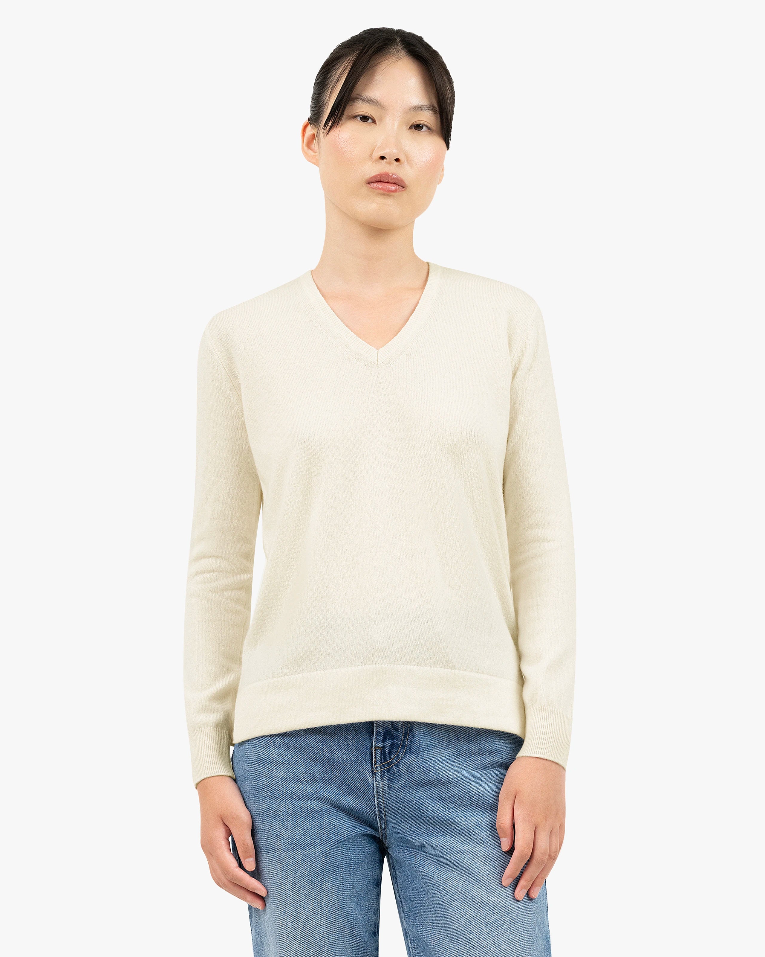 Women's Florenz V-Neck Sweater - White Cashmere