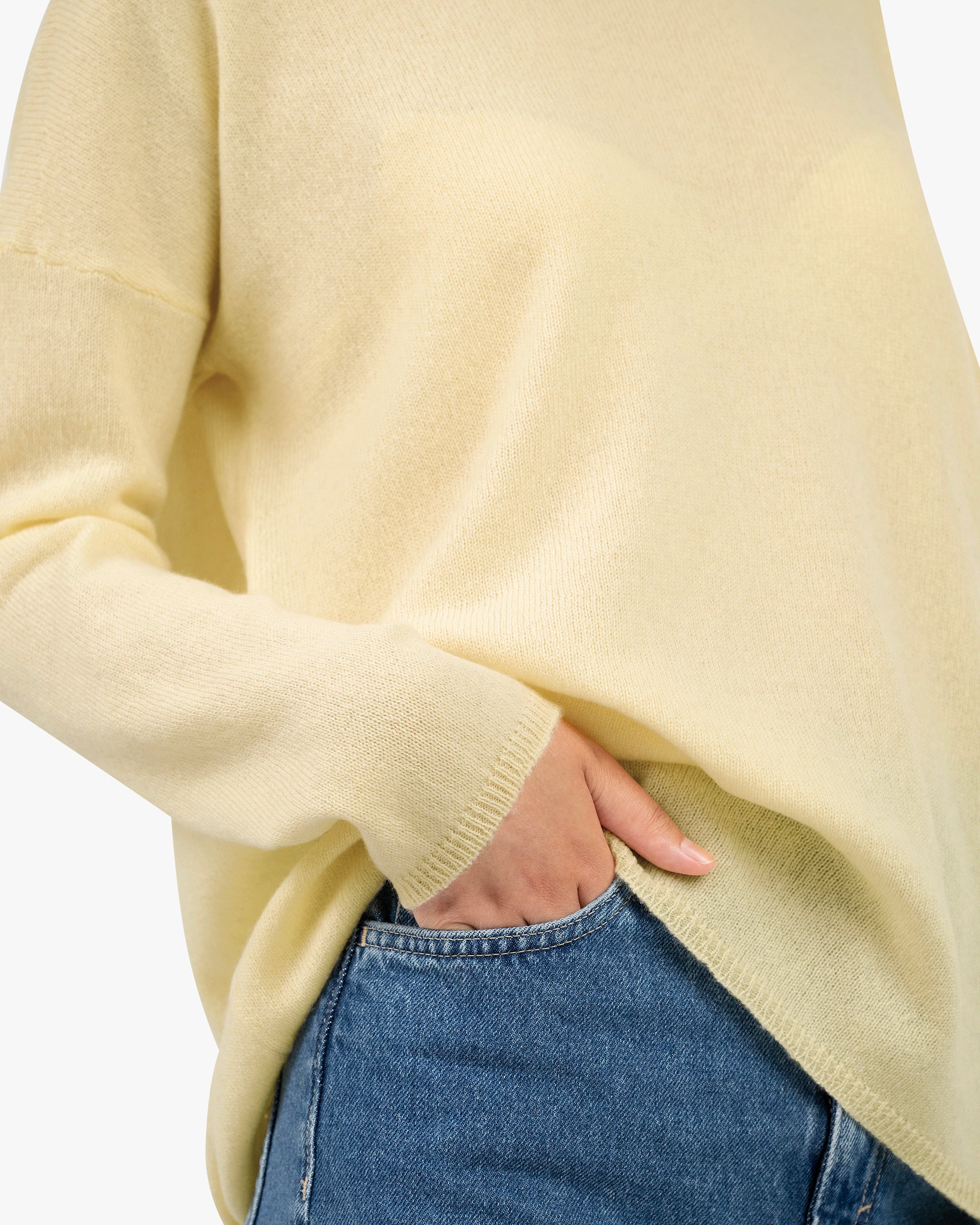 Lightness Boat Neck Sweater - Yellow Cashmere