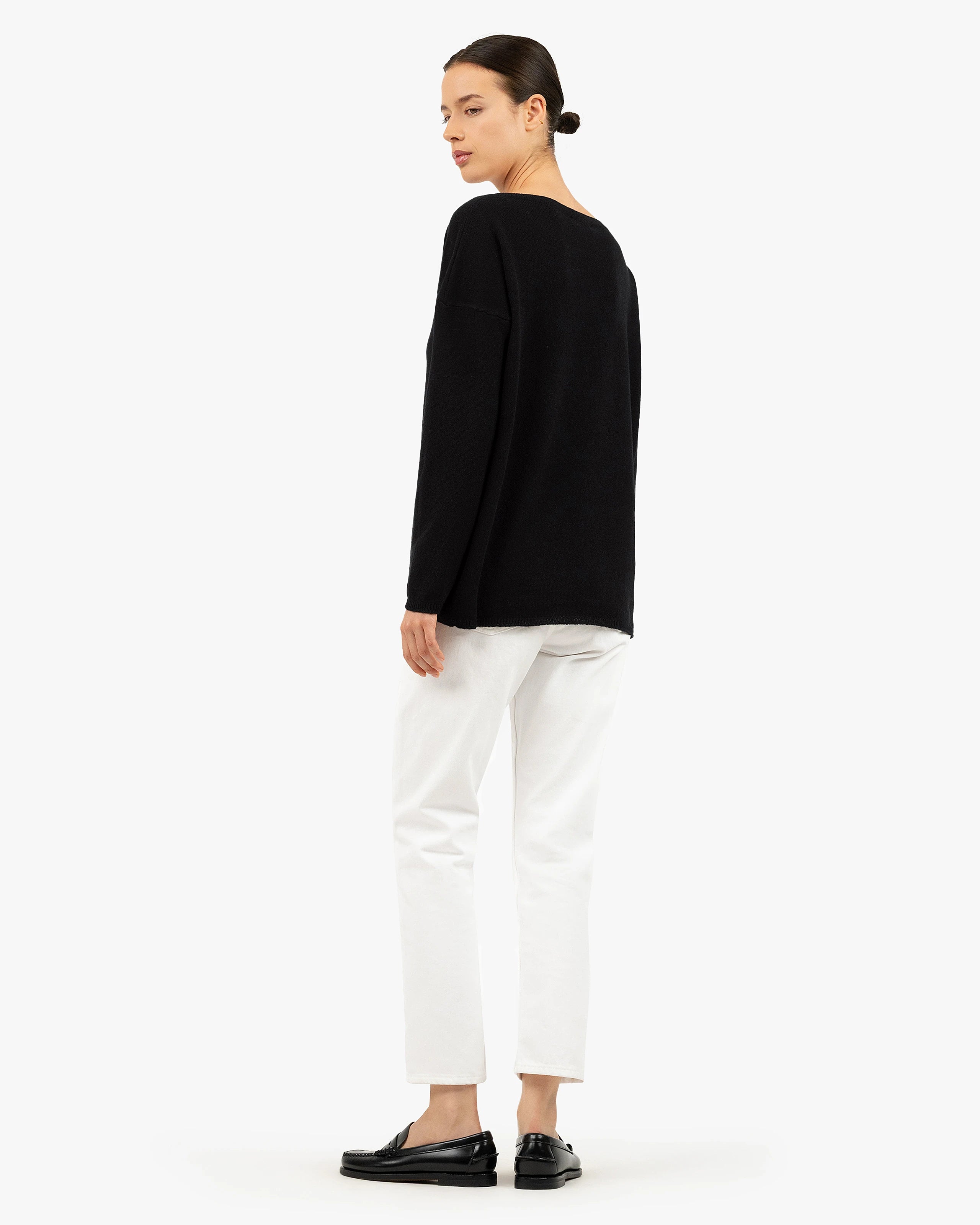 Lightness Boat Neck Sweater - Black Cashmere