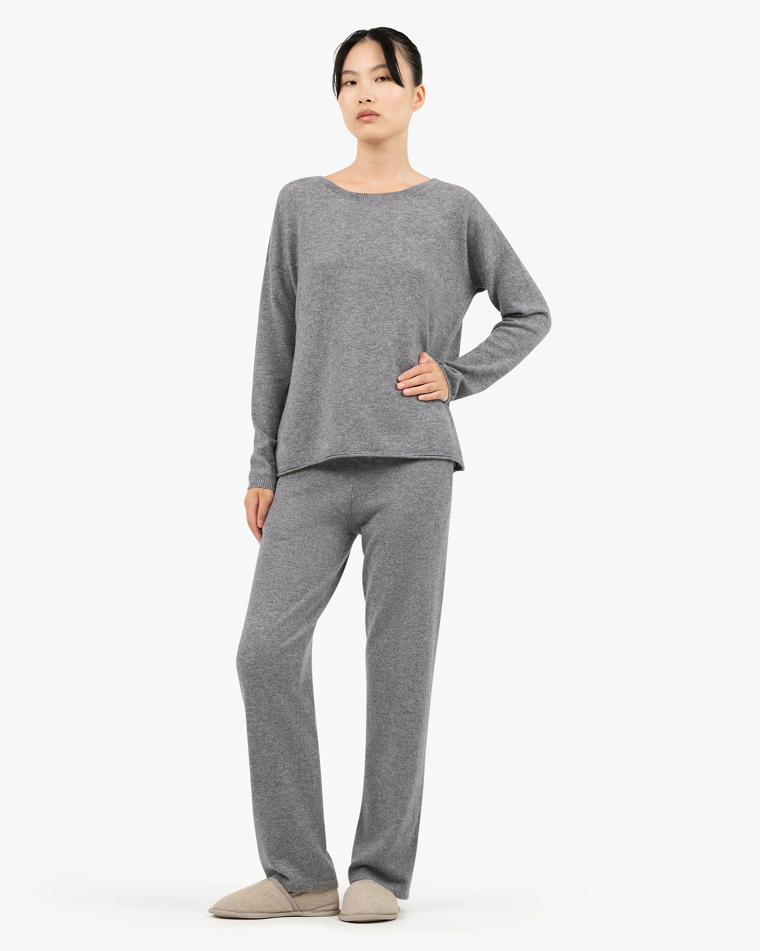 Lightness Crew Neck Sweater - Medium Grey Cashmere