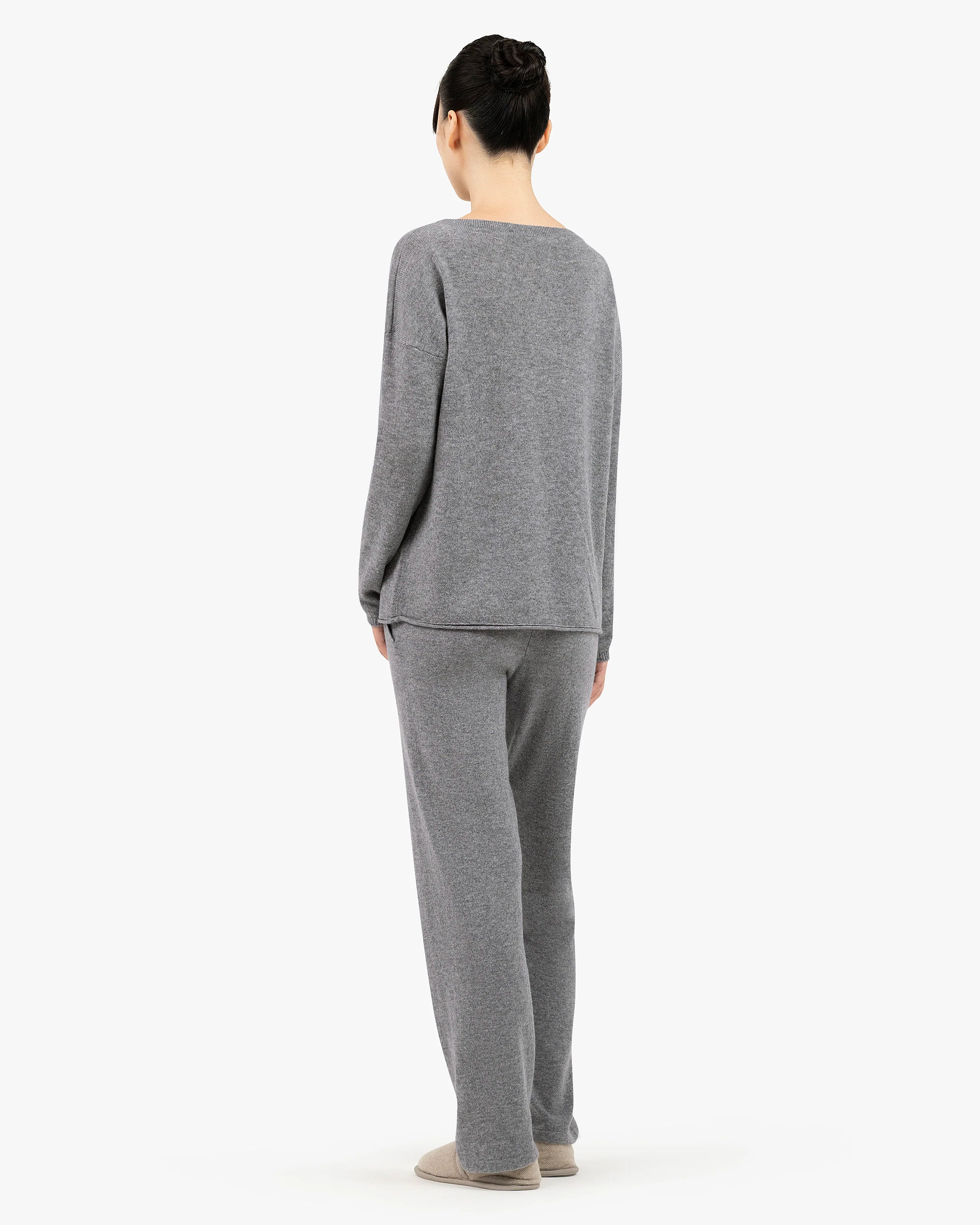 Lightness Crew Neck Sweater - Medium Grey Cashmere