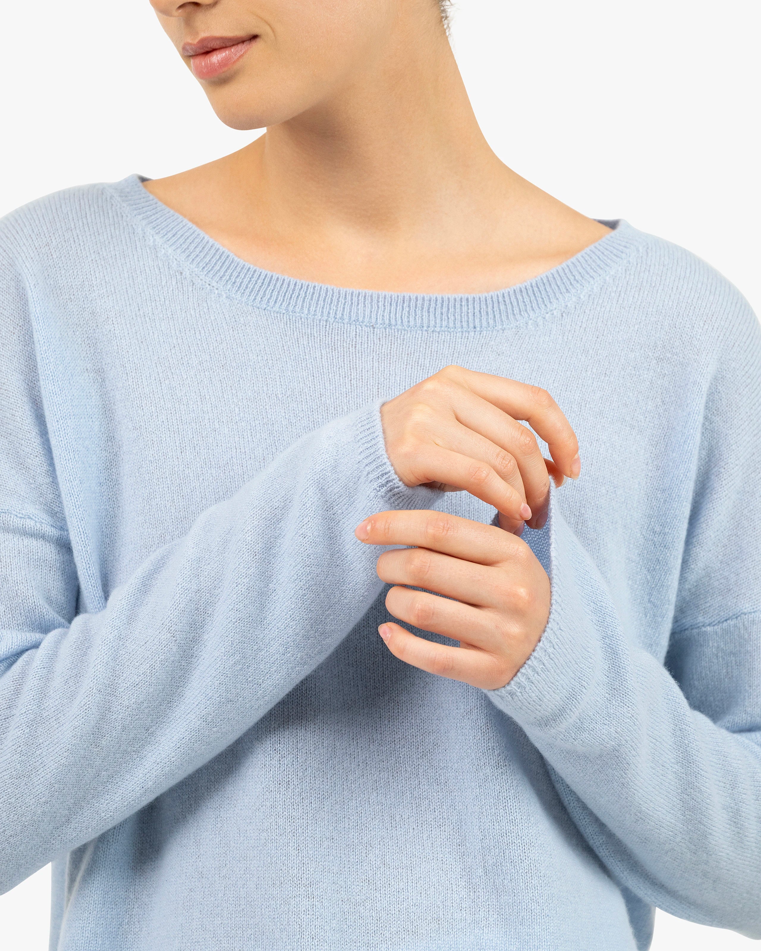 Lightness Crew Neck Sweater - Light Blue Cashmere