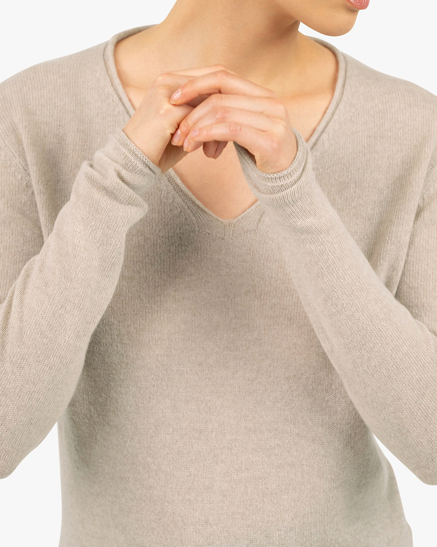 Lightness V-Neck Sweater - Beige Cashmere