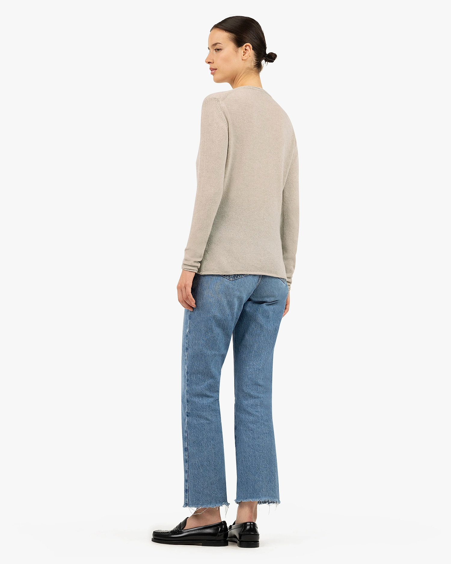 Lightness V-Neck Sweater - Beige Cashmere