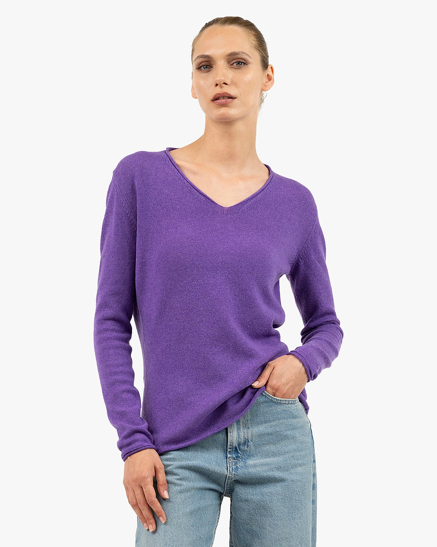 Lightness V-Neck Sweater - Purple Cashmere