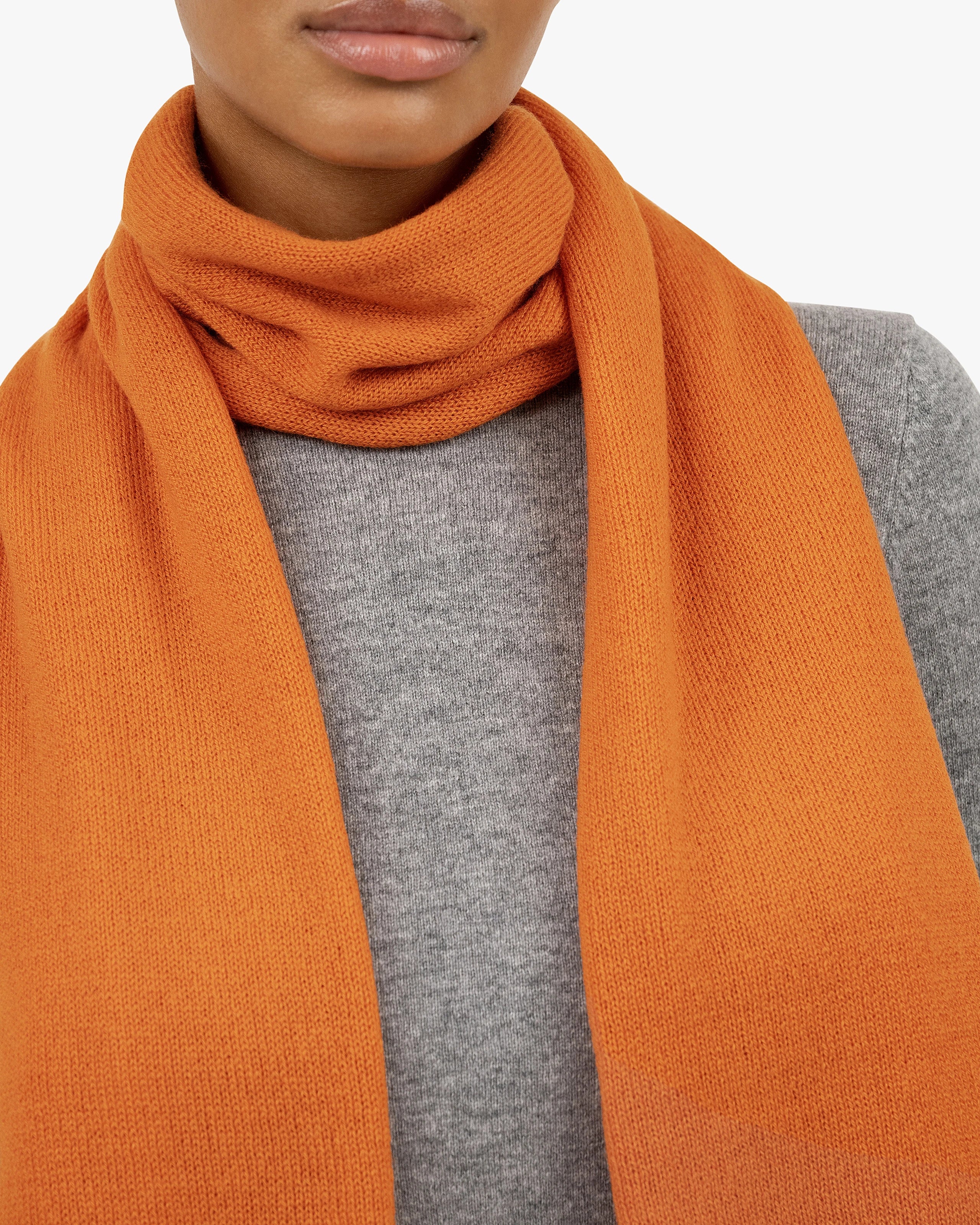 Women's Essential Maxi Scarf - Orange Cashmere