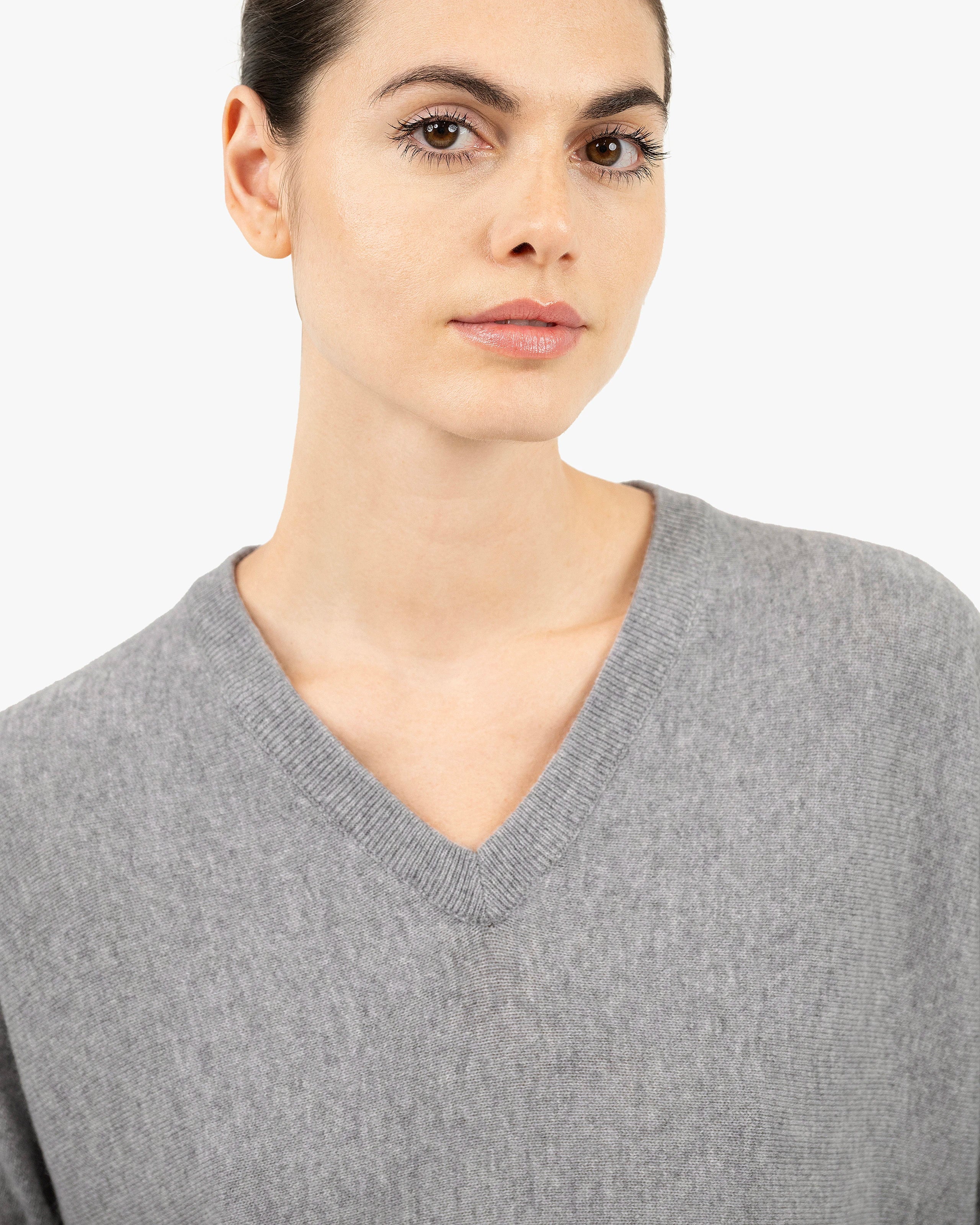 Women's Milford V-Neck Sweater - Medium Grey Merino