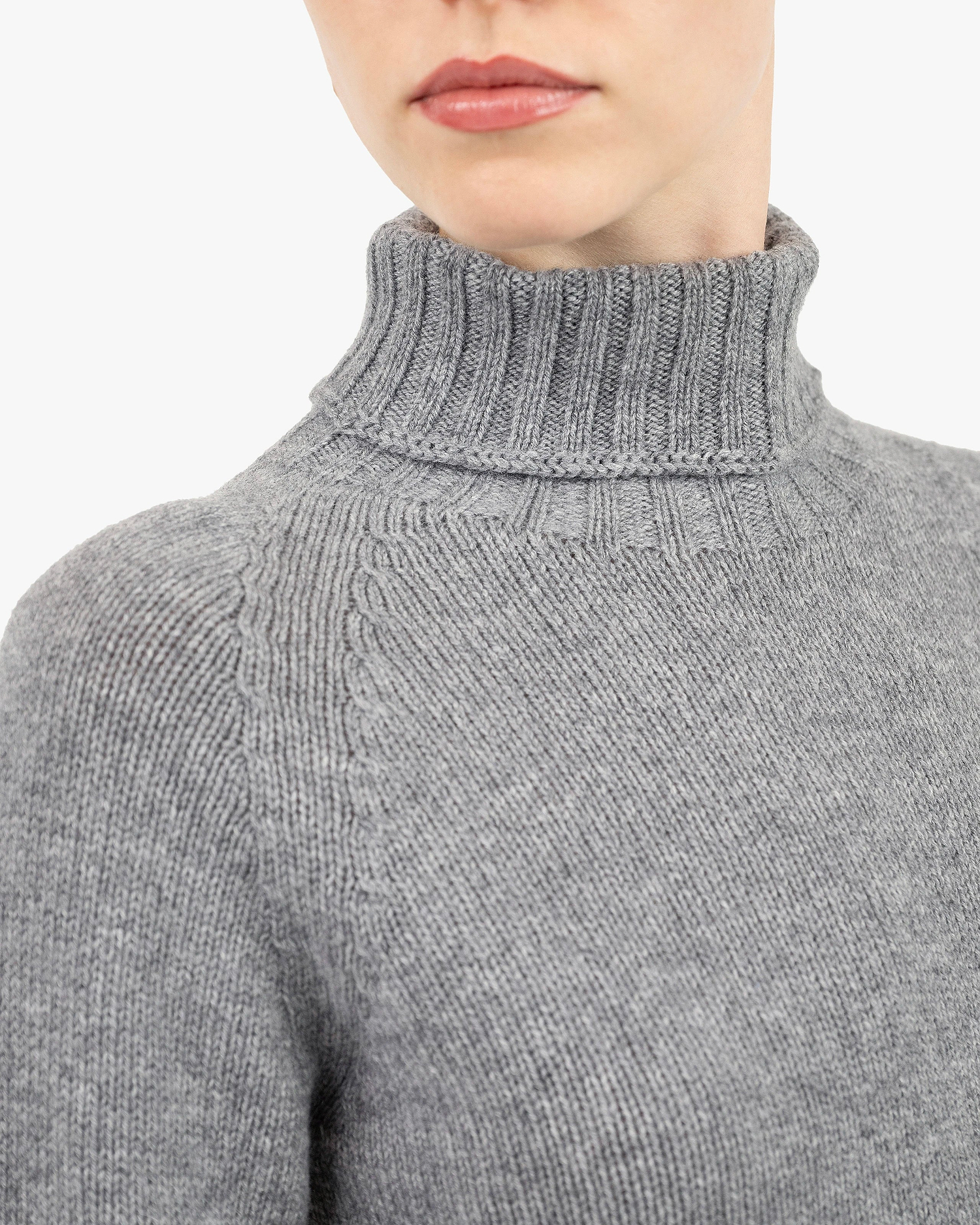 Women's Parksville Turtleneck Sweater - Medium Grey Cashmere