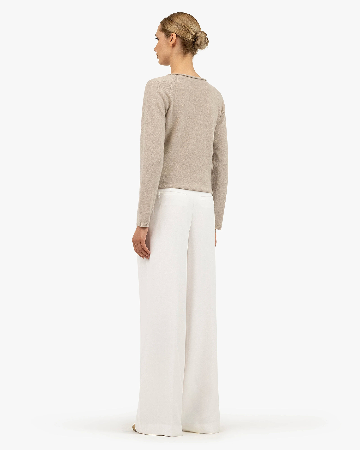 Women's Piuma Crew Neck Sweater - Beige Cashmere